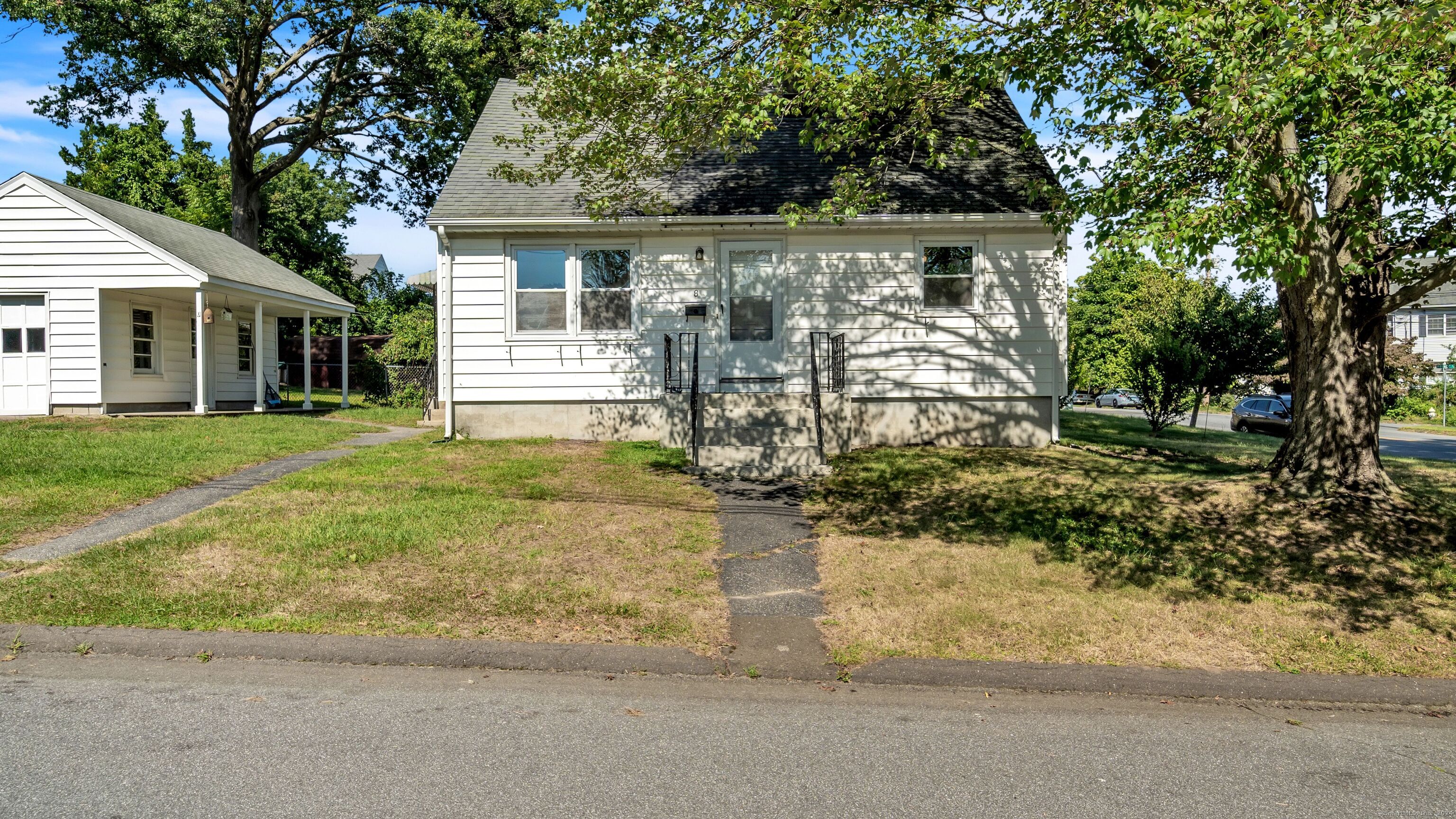 8 Hazel Street