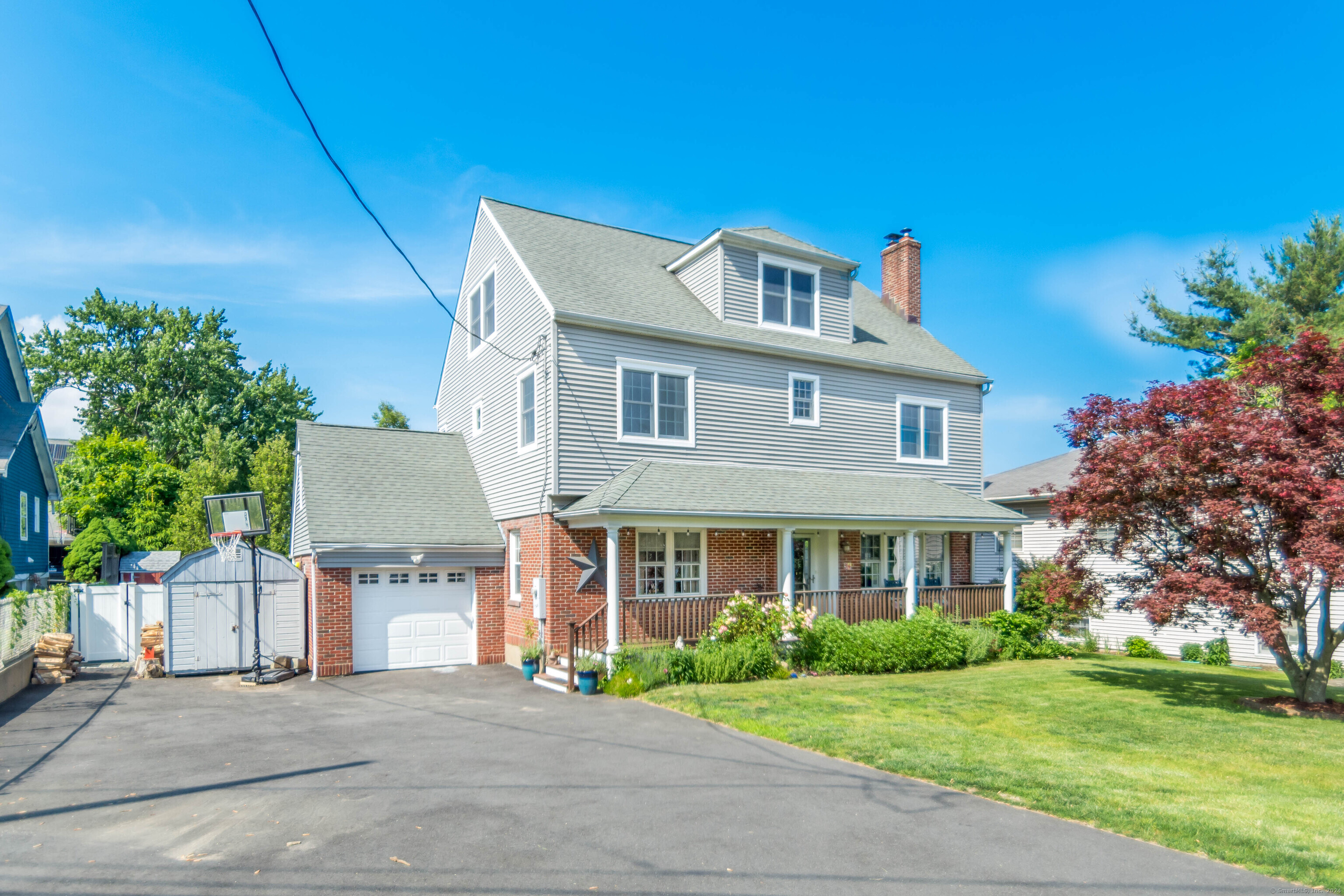 94 Tunxis Hill Cut Off