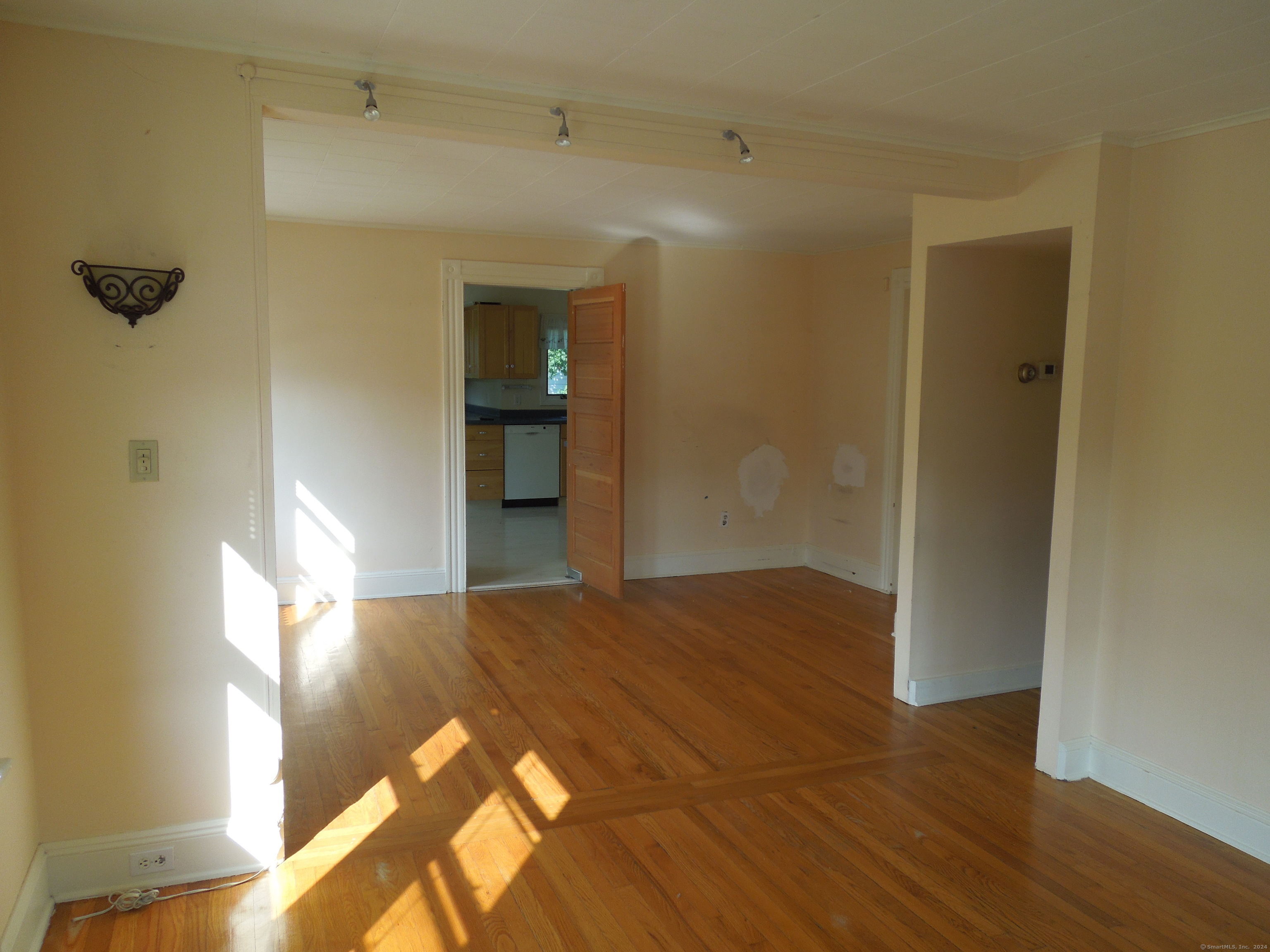 364 Reef Road