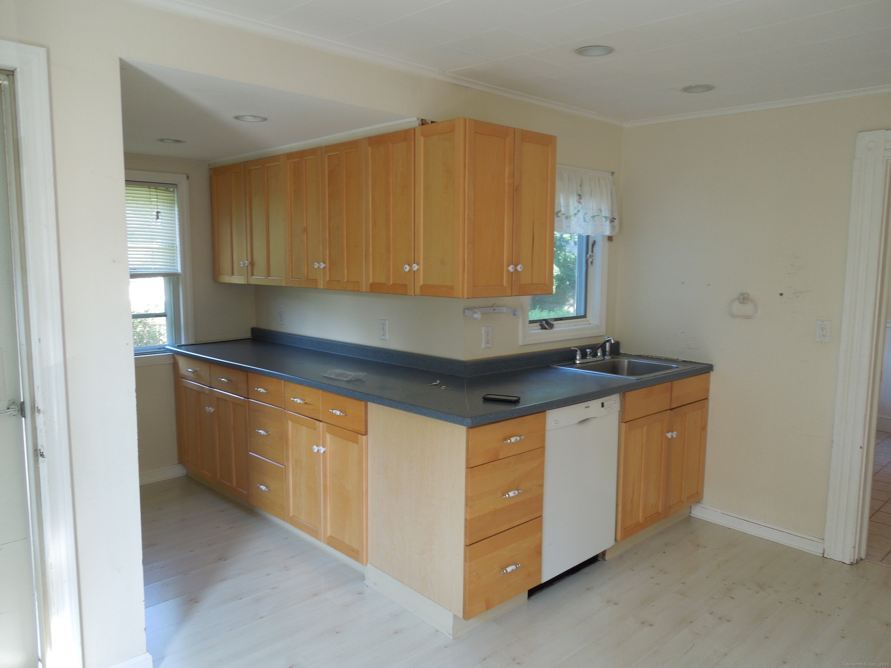 364 Reef Road