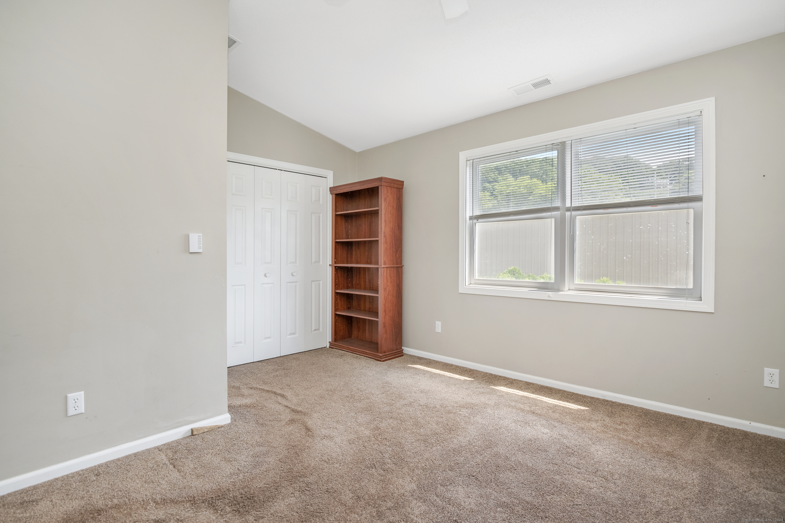 25 Commodore Commons 25