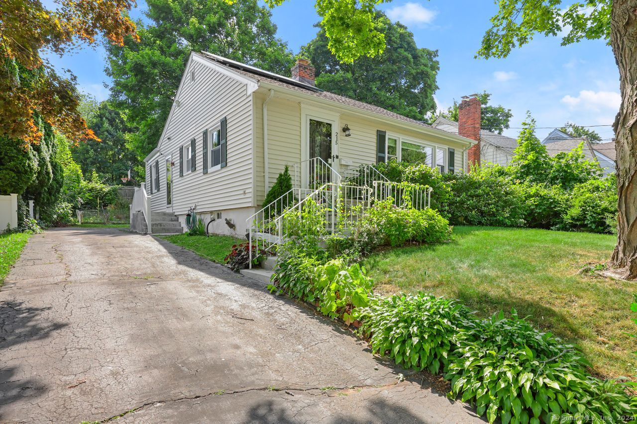 215 Bennett Street