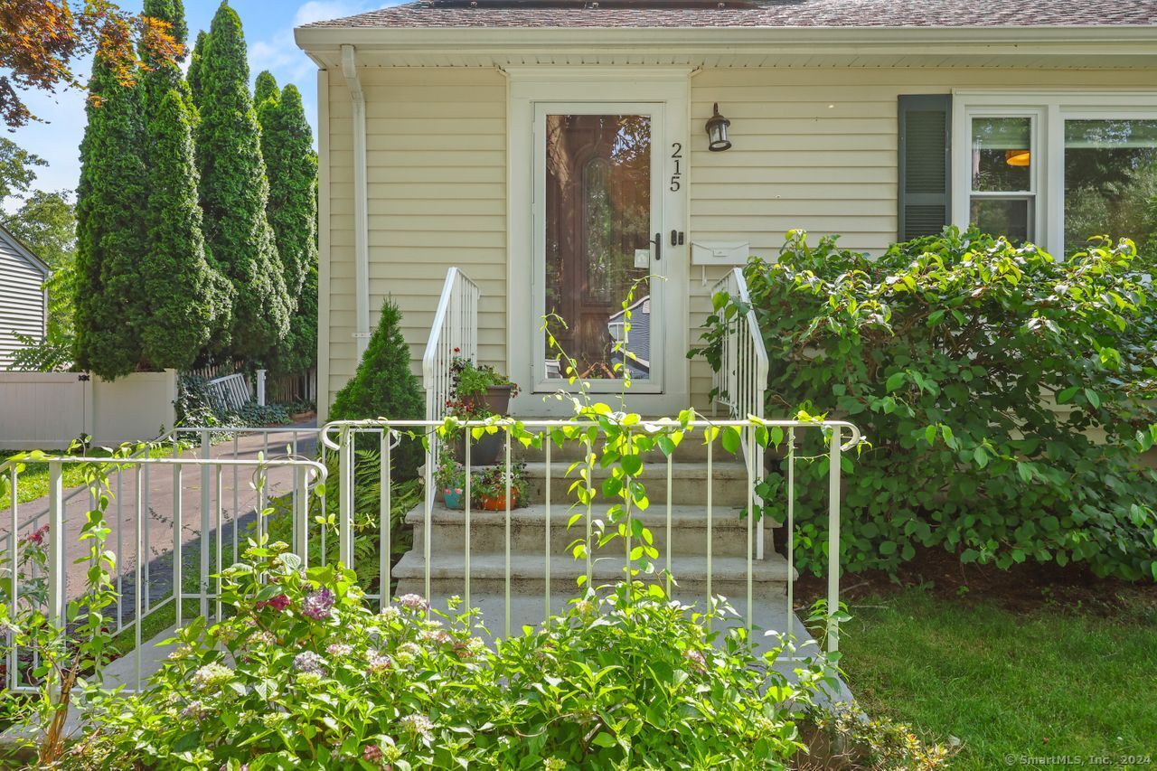 215 Bennett Street