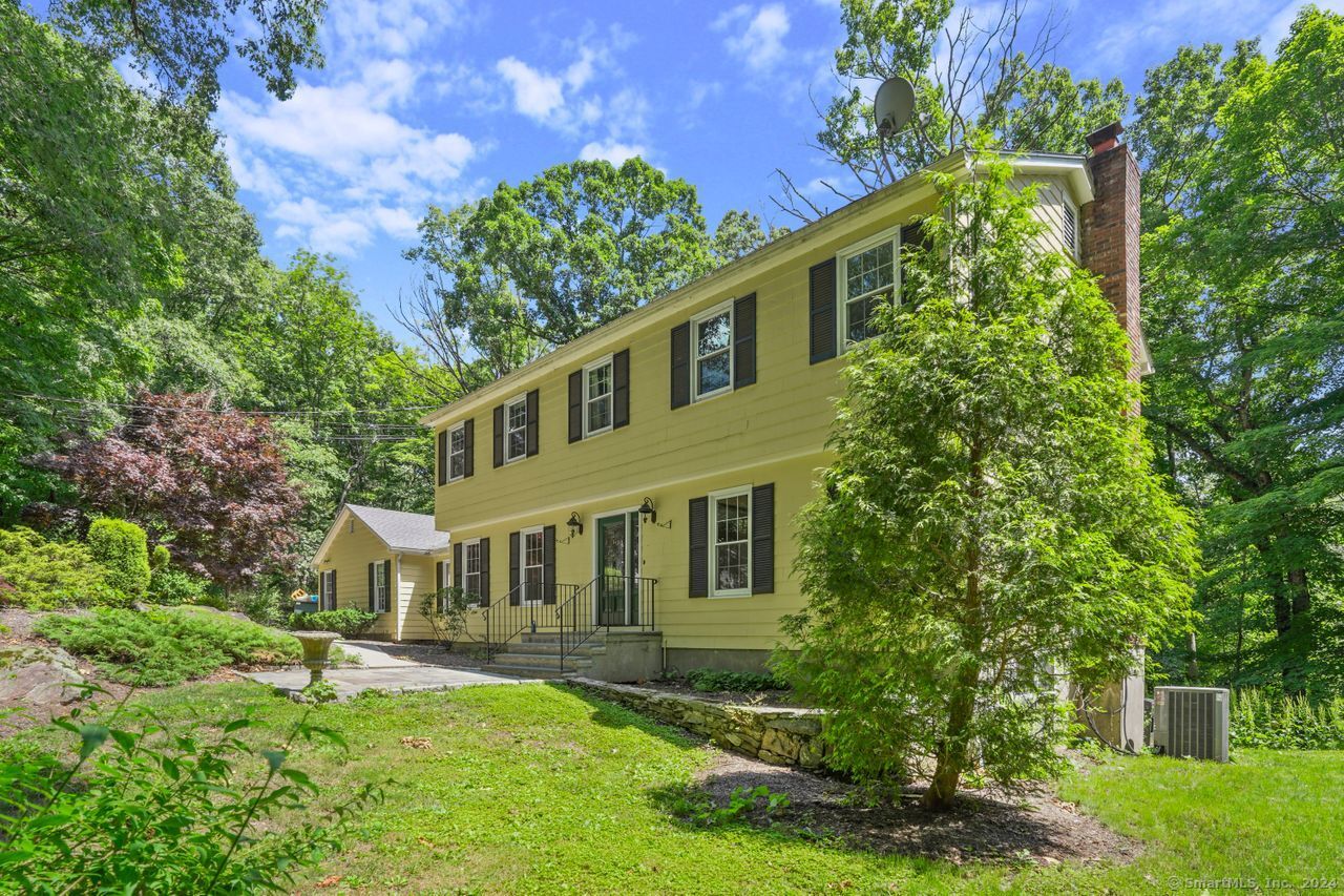 83 Asmara Way