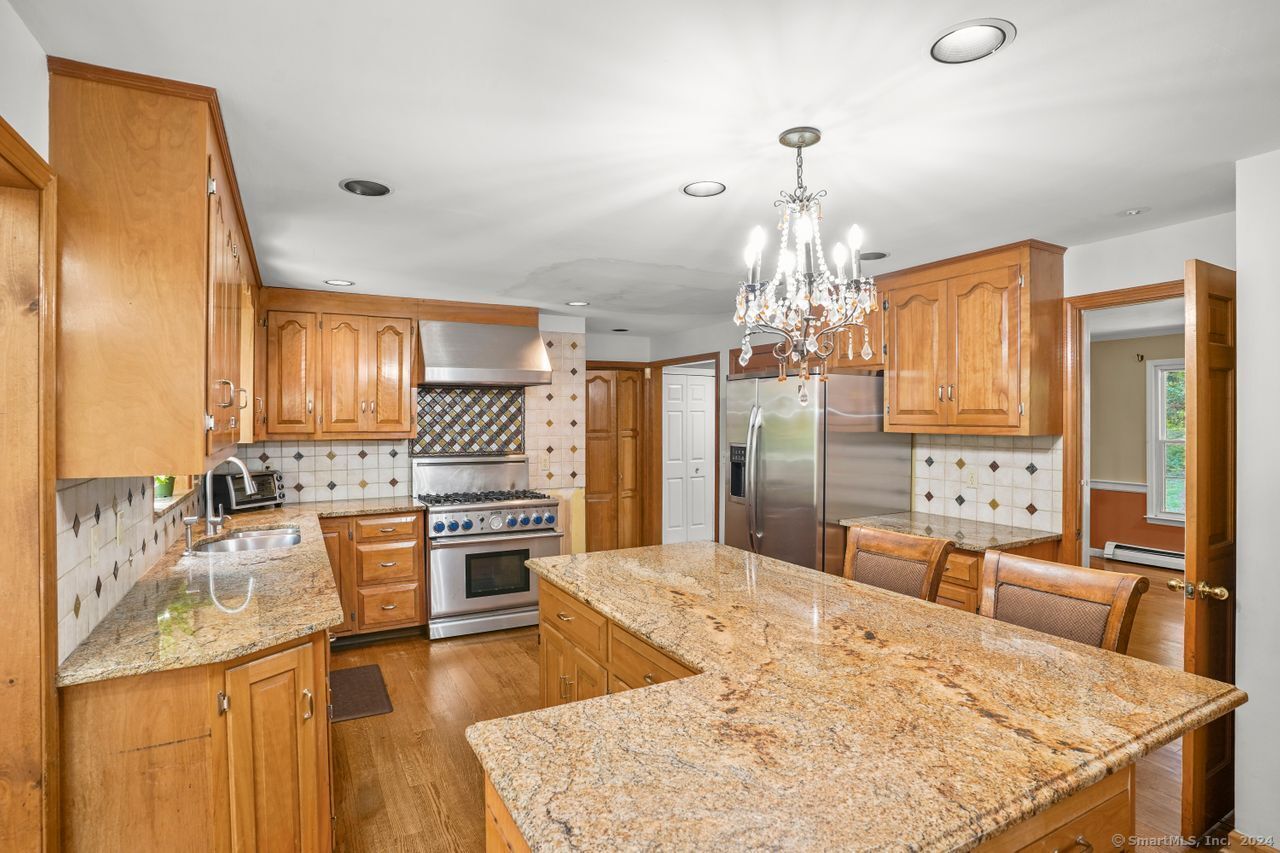 83 Asmara Way