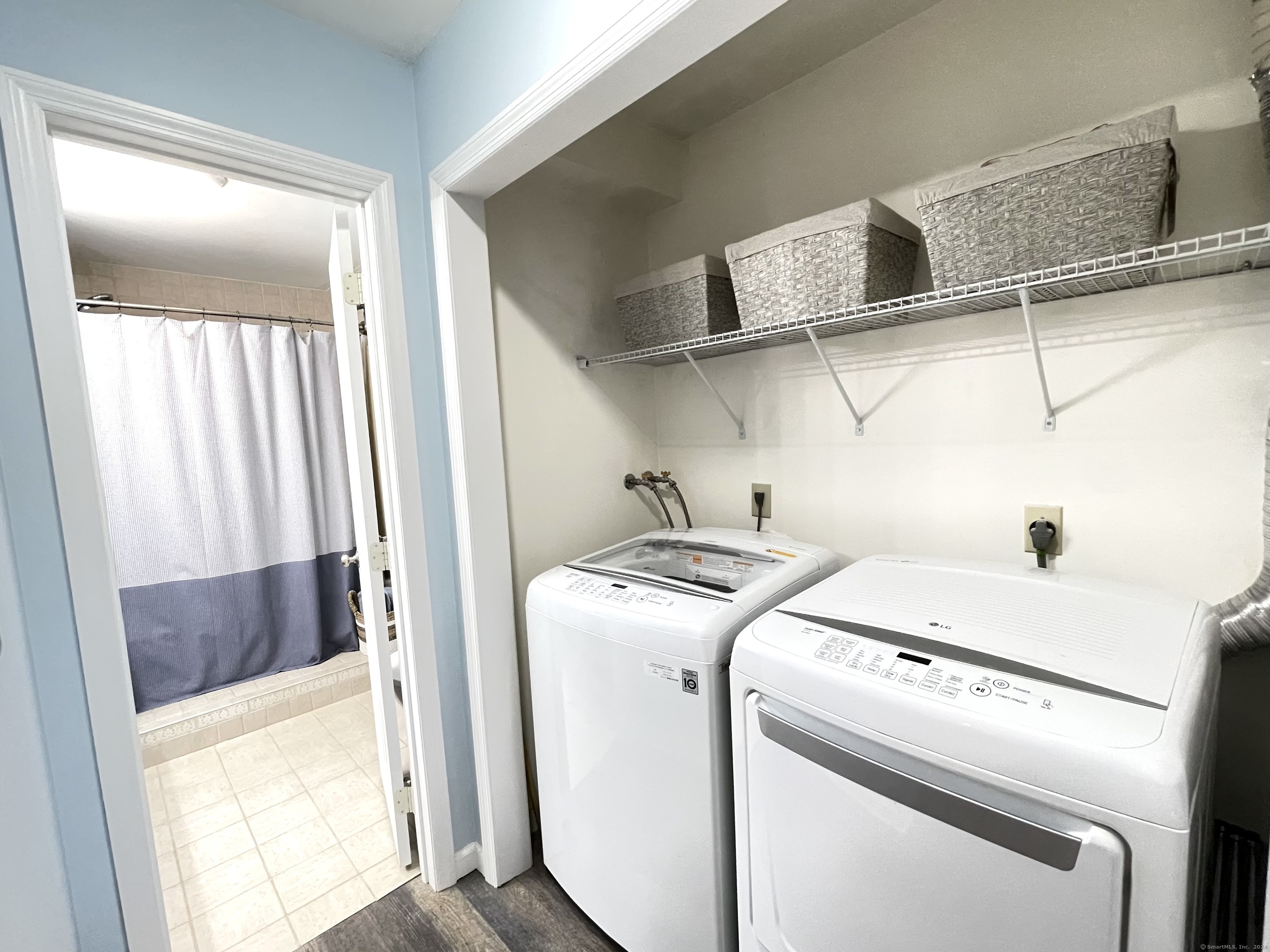 55 Mill Plain Road 32-19