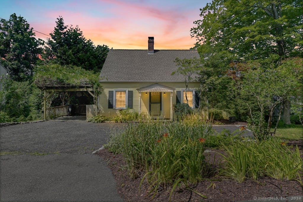129 Glenwood Avenue