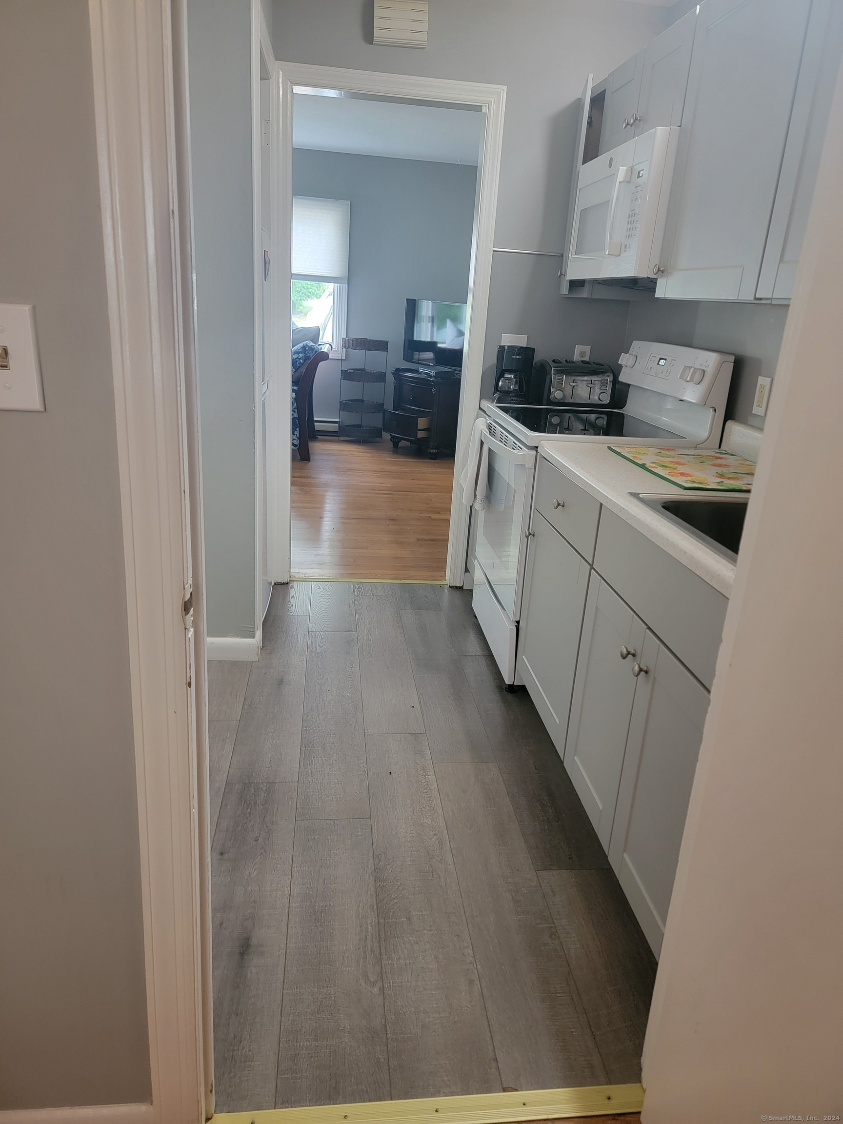 10 Cliff View Drive