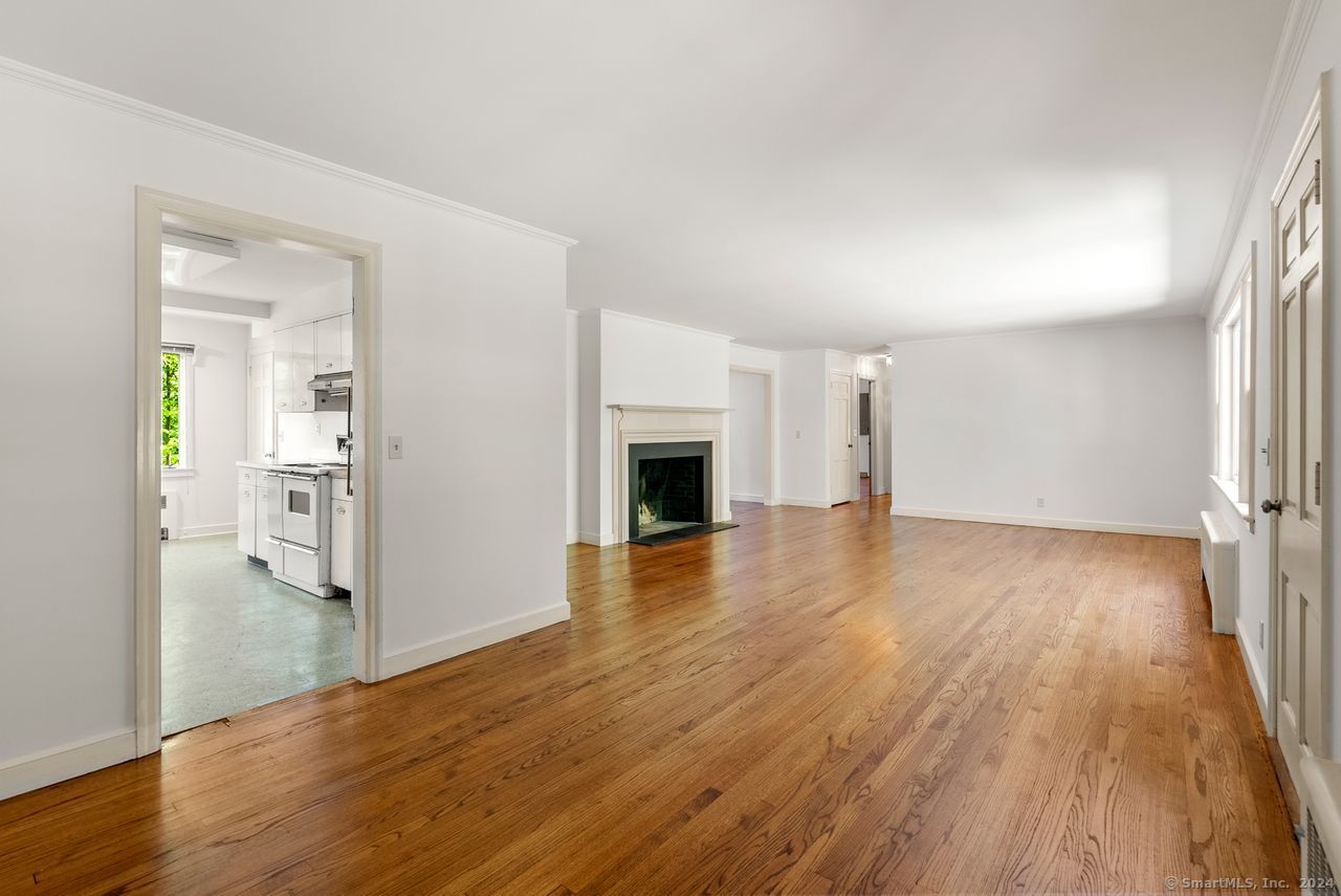 11 Roaring Brook Road