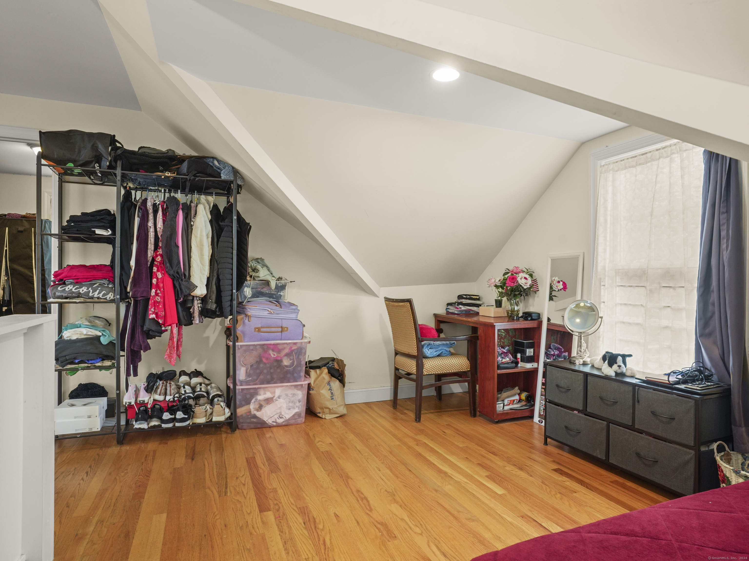 1304 Stratfield Road