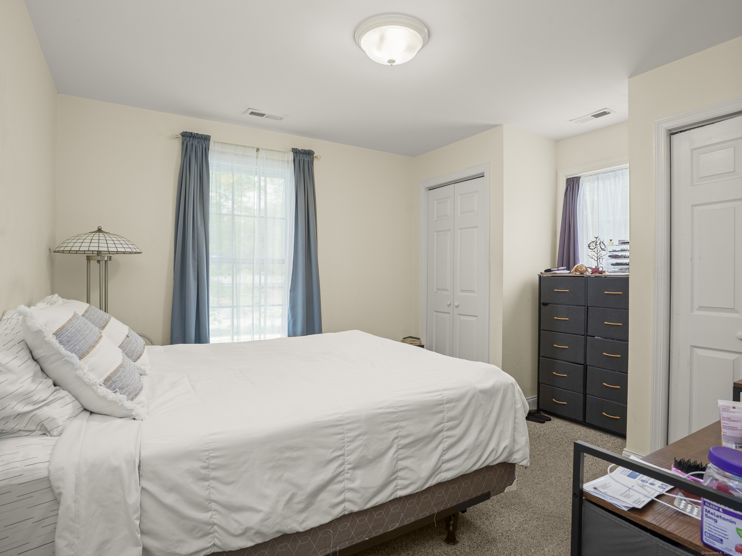 1304 Stratfield Road