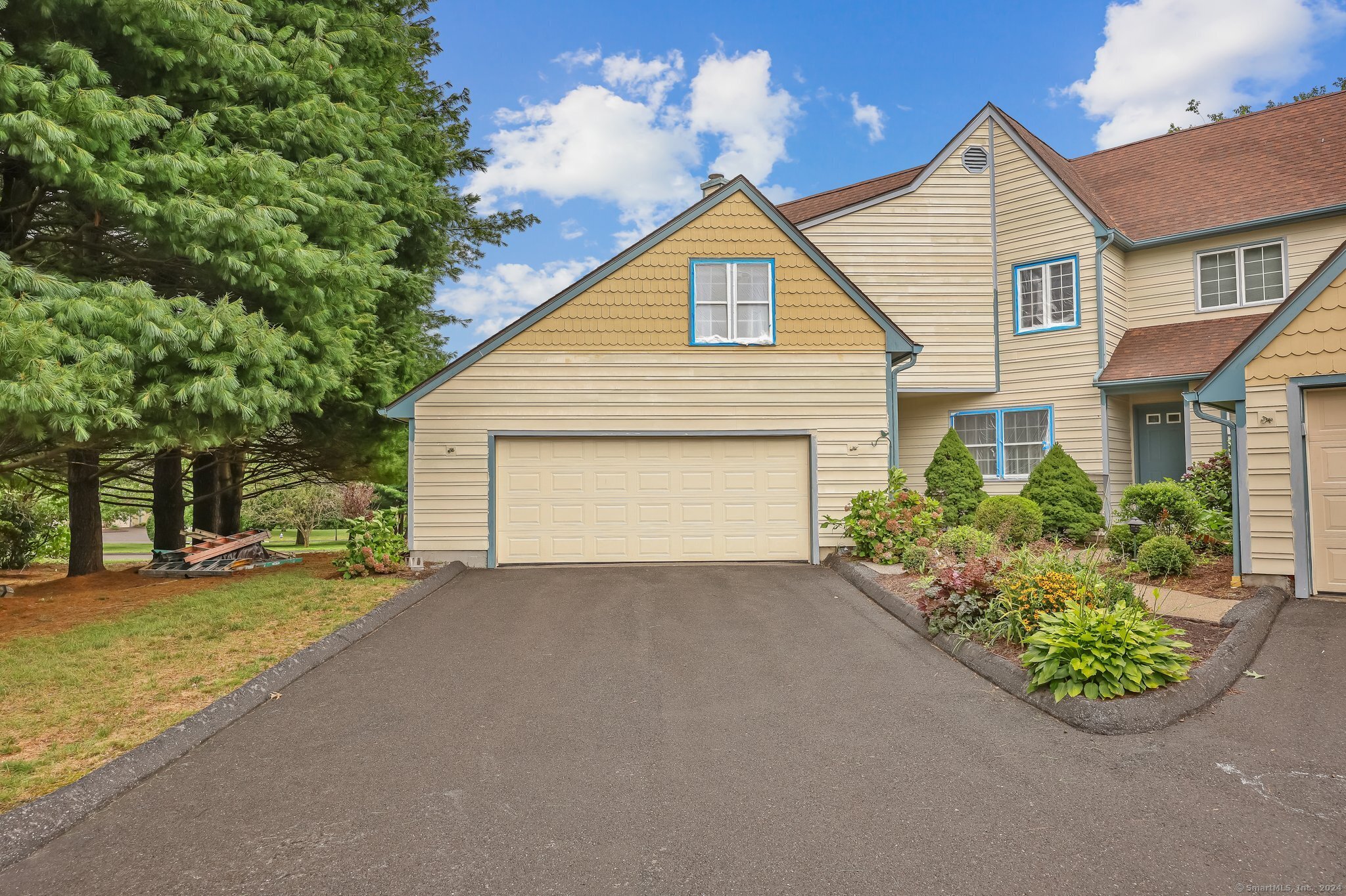 23 L Hermitage Drive 23