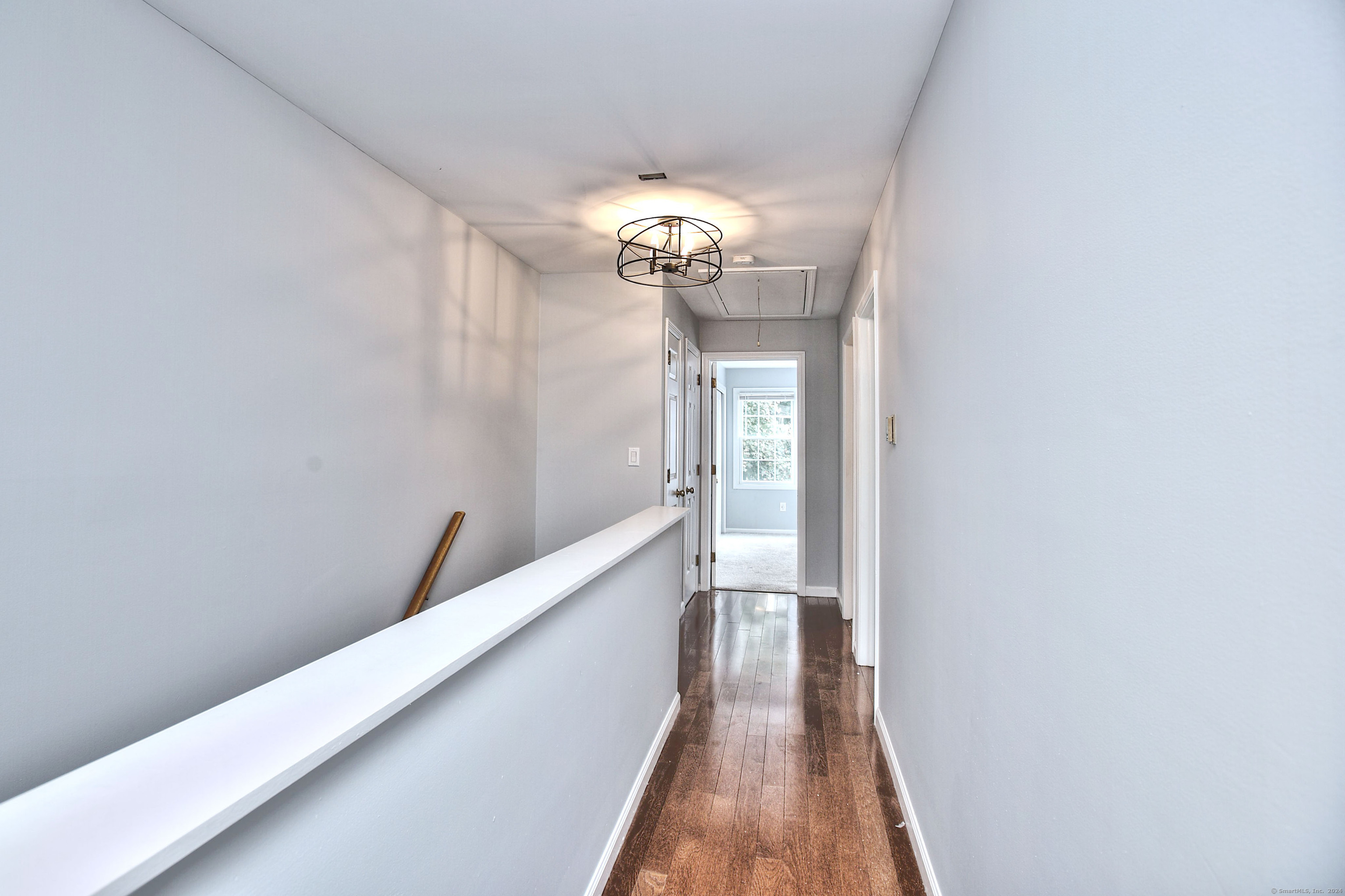 400 Grovers Avenue