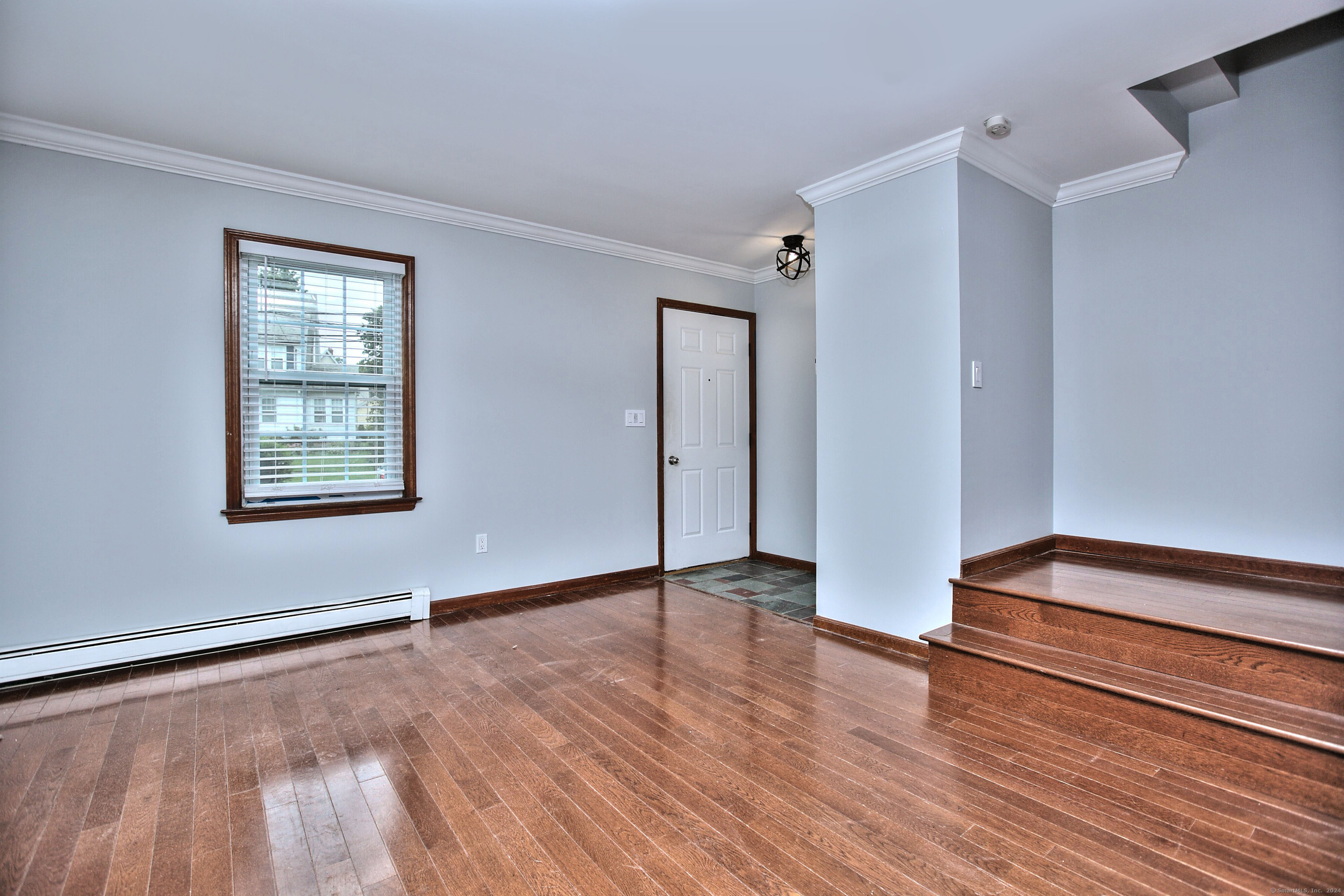 400 Grovers Avenue