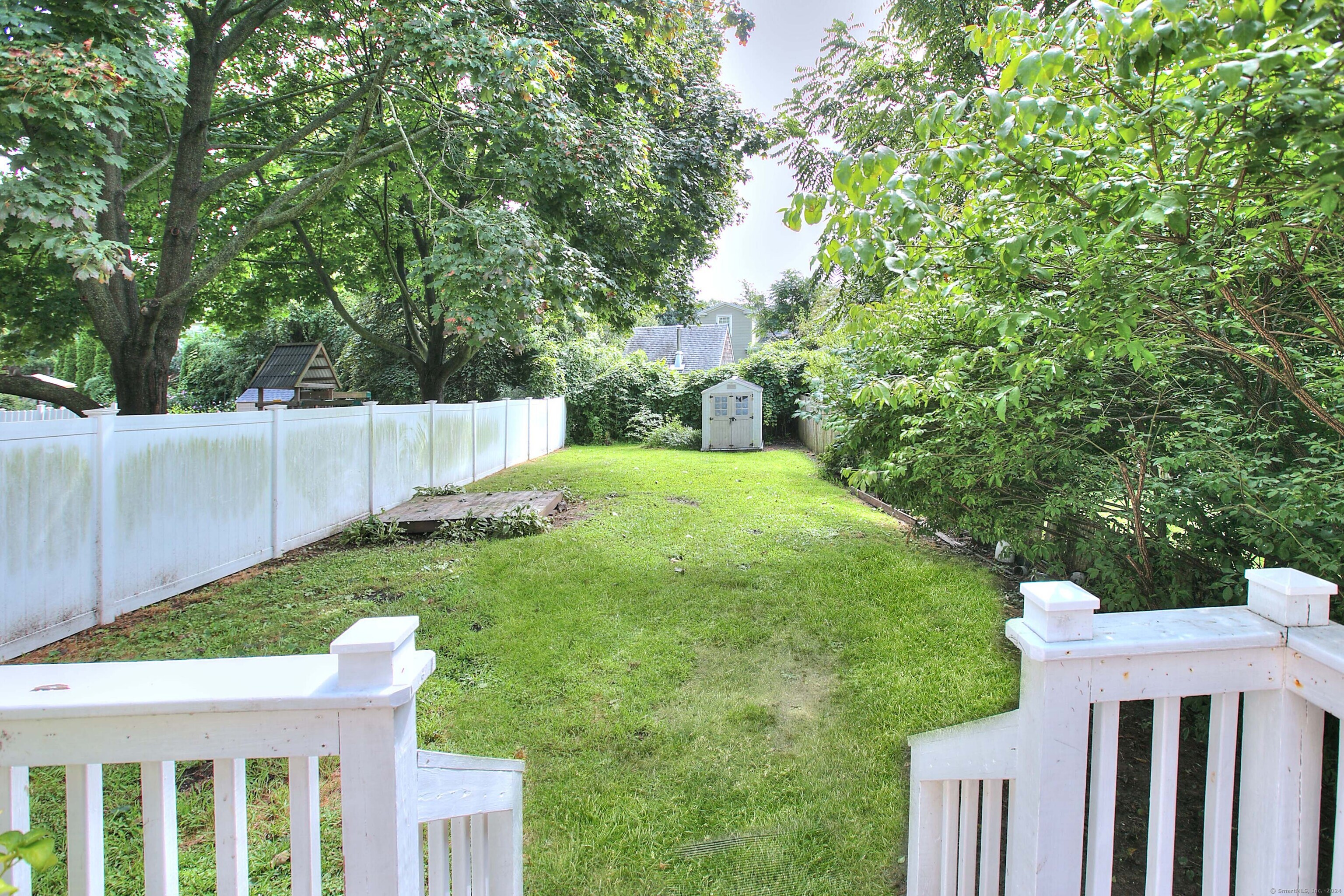 400 Grovers Avenue