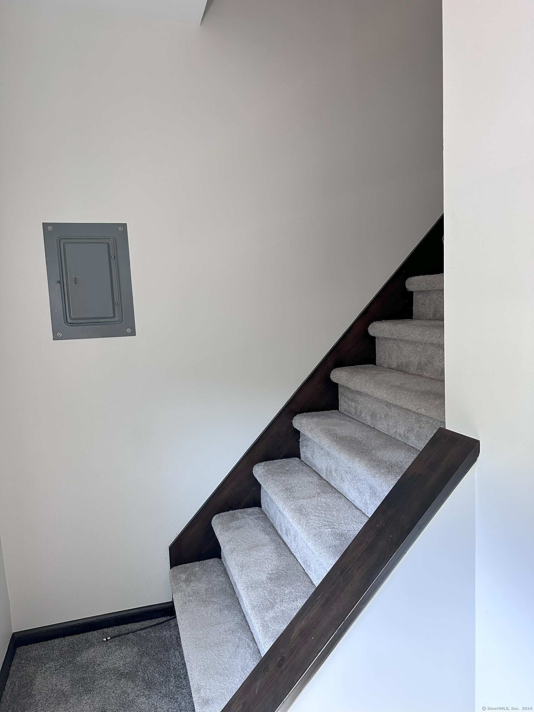 181 Seymour Avenue Unit 2