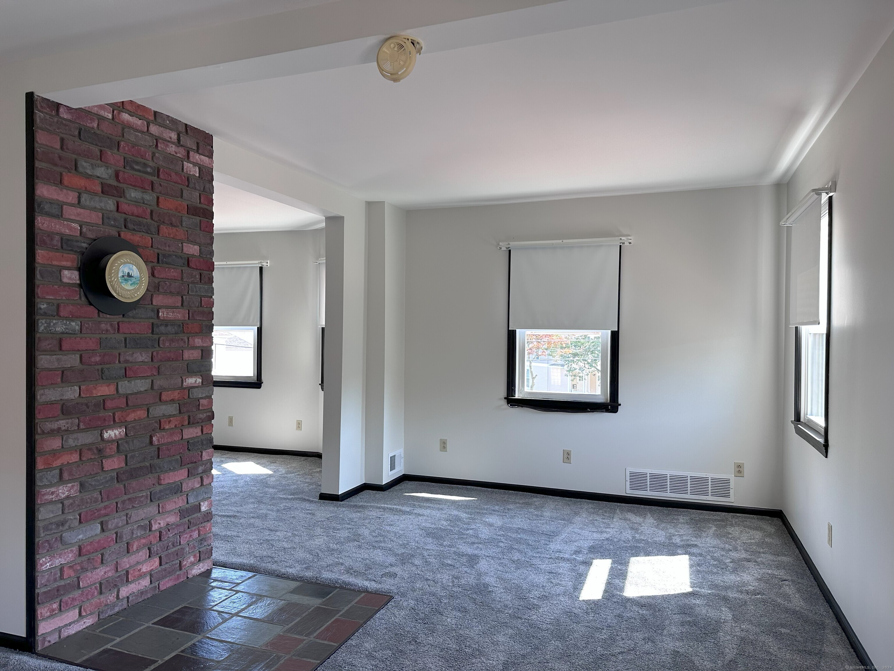 181 Seymour Avenue Unit 2