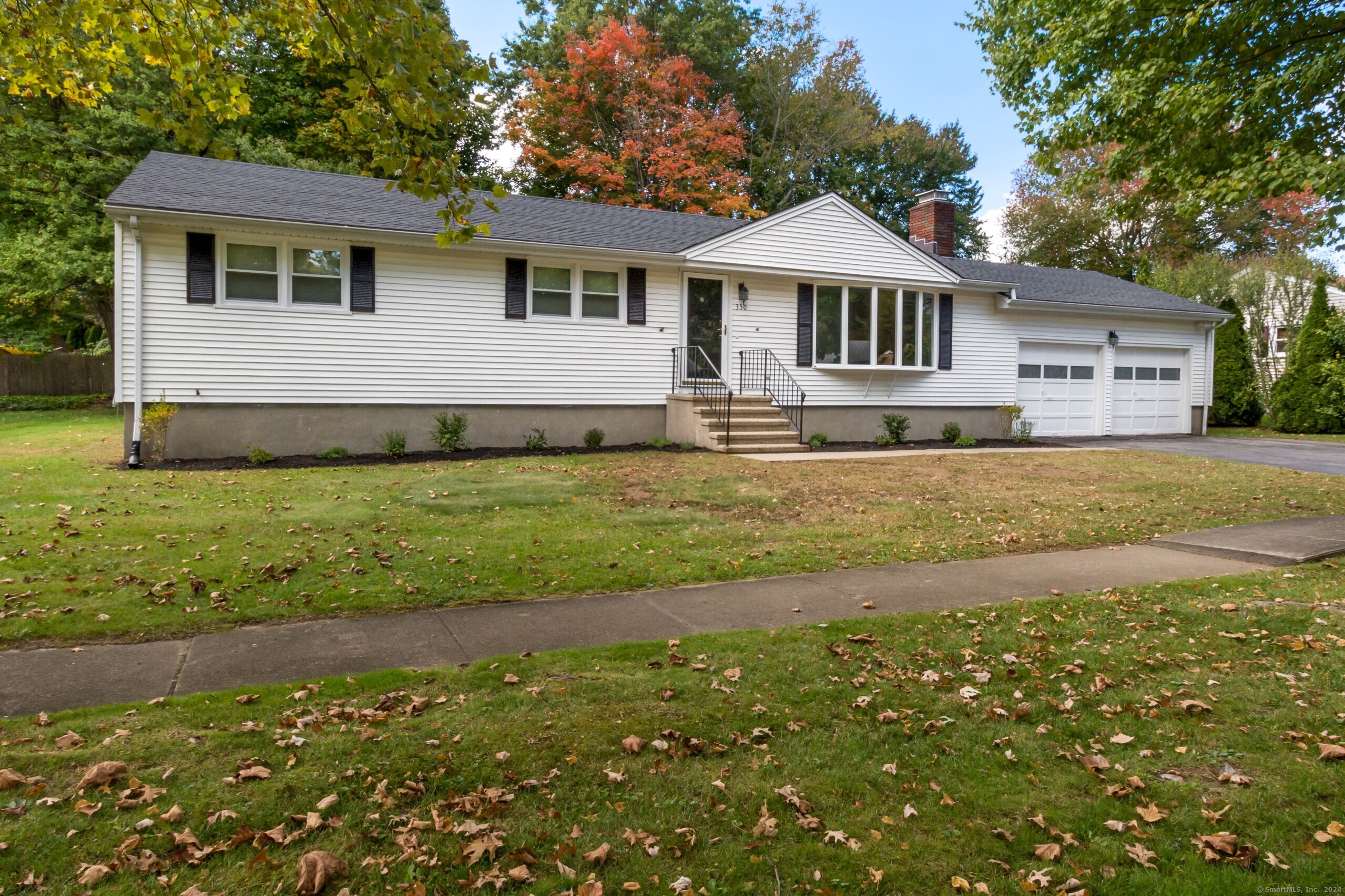 350 Seabreeze Drive
