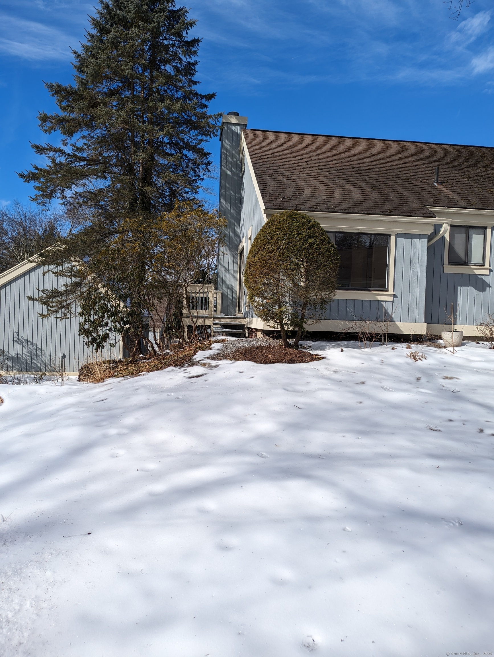 953 Heritage Village A