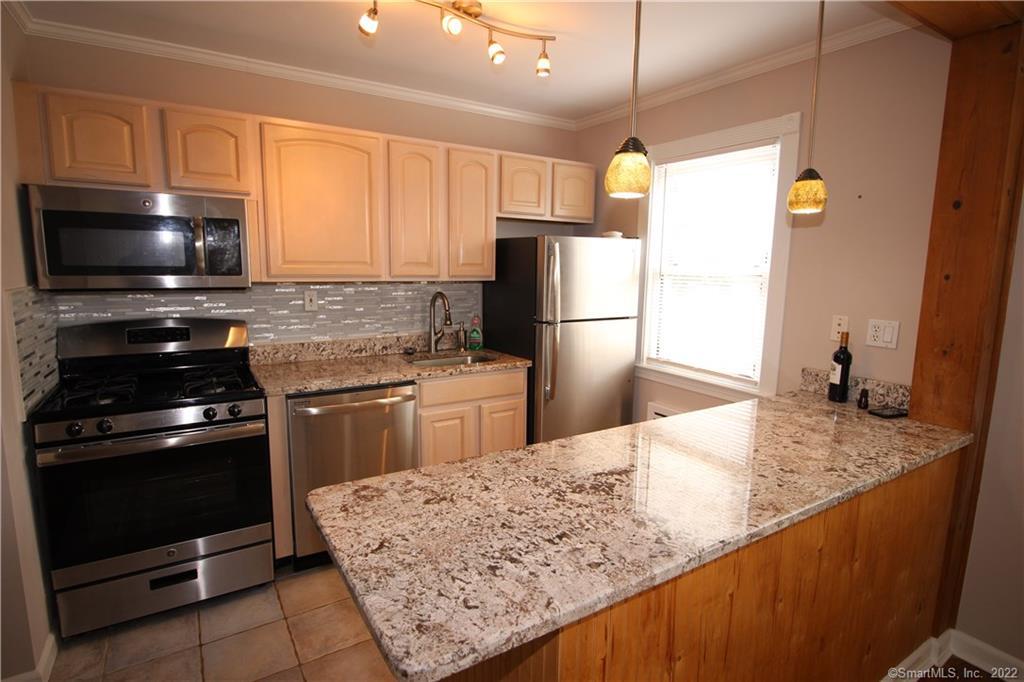 57 Hope Street Unit: 20C