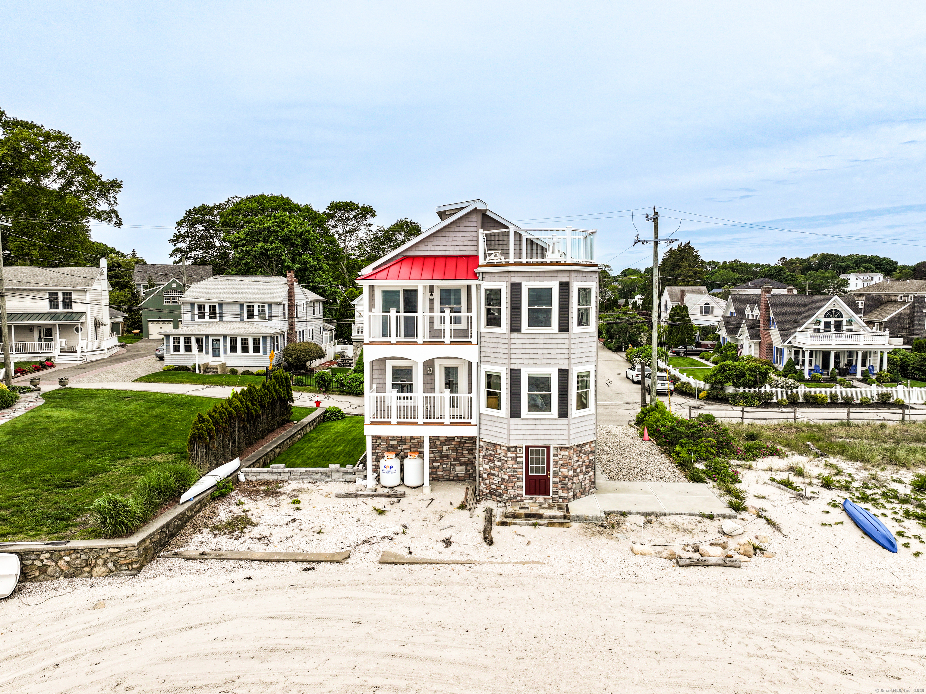22 Shore Road