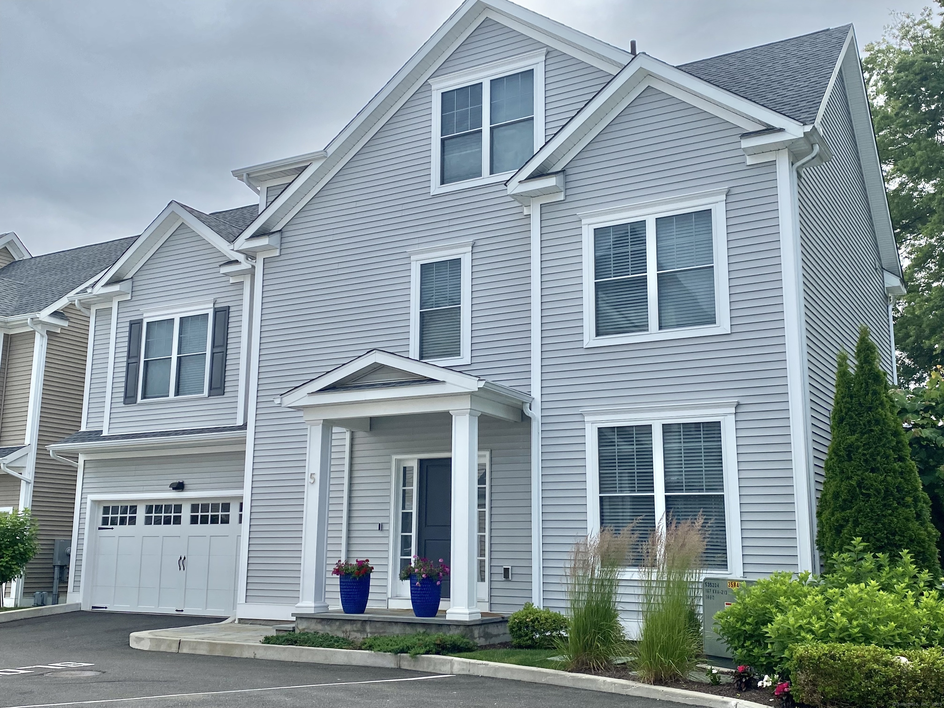 159 Colonial Road 5