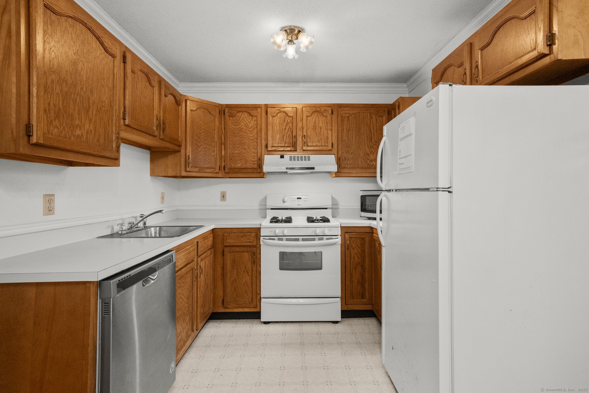 204 New Haven Avenue 9A
