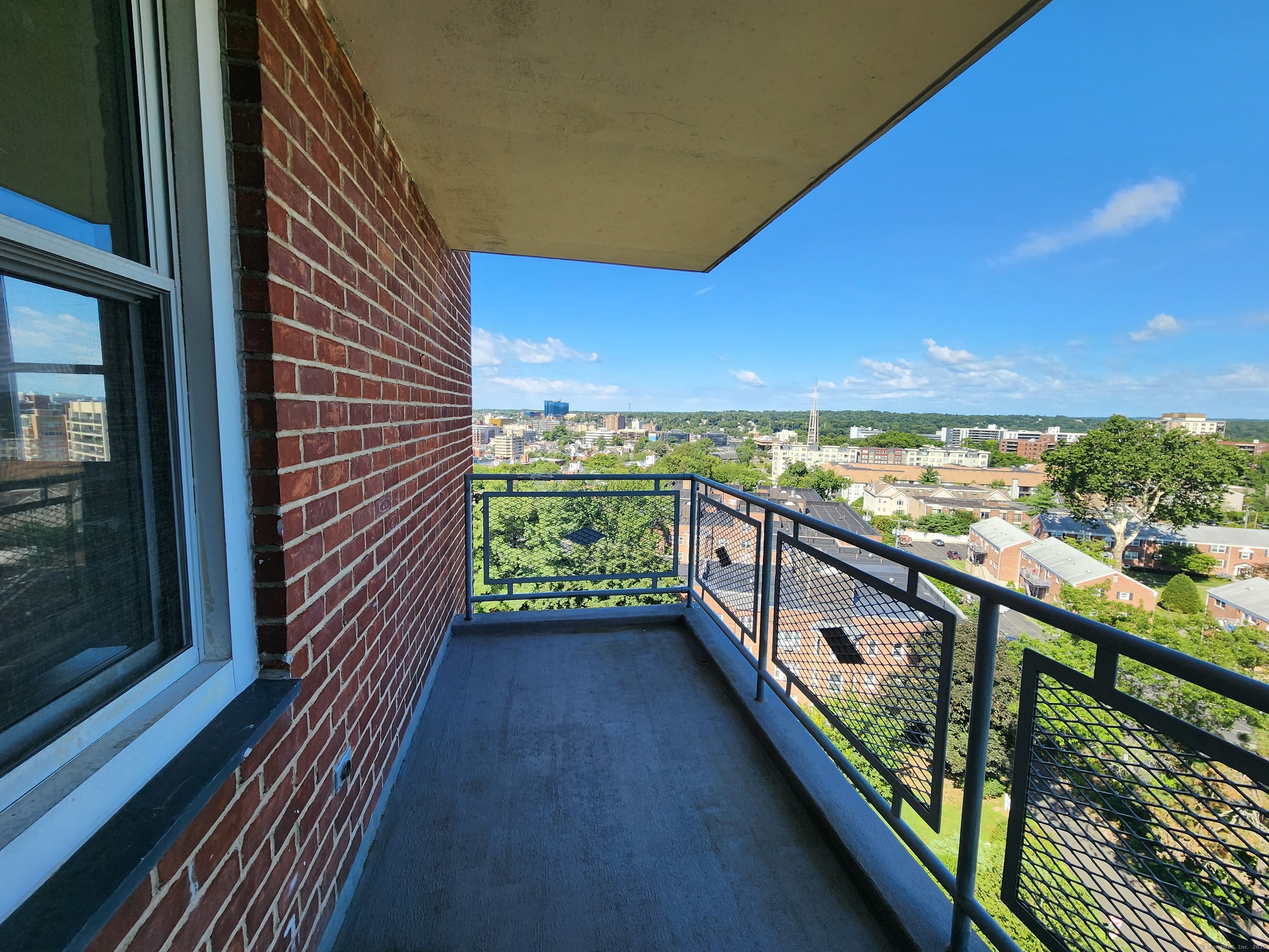 71 Strawberry Hill Avenue APT 1116