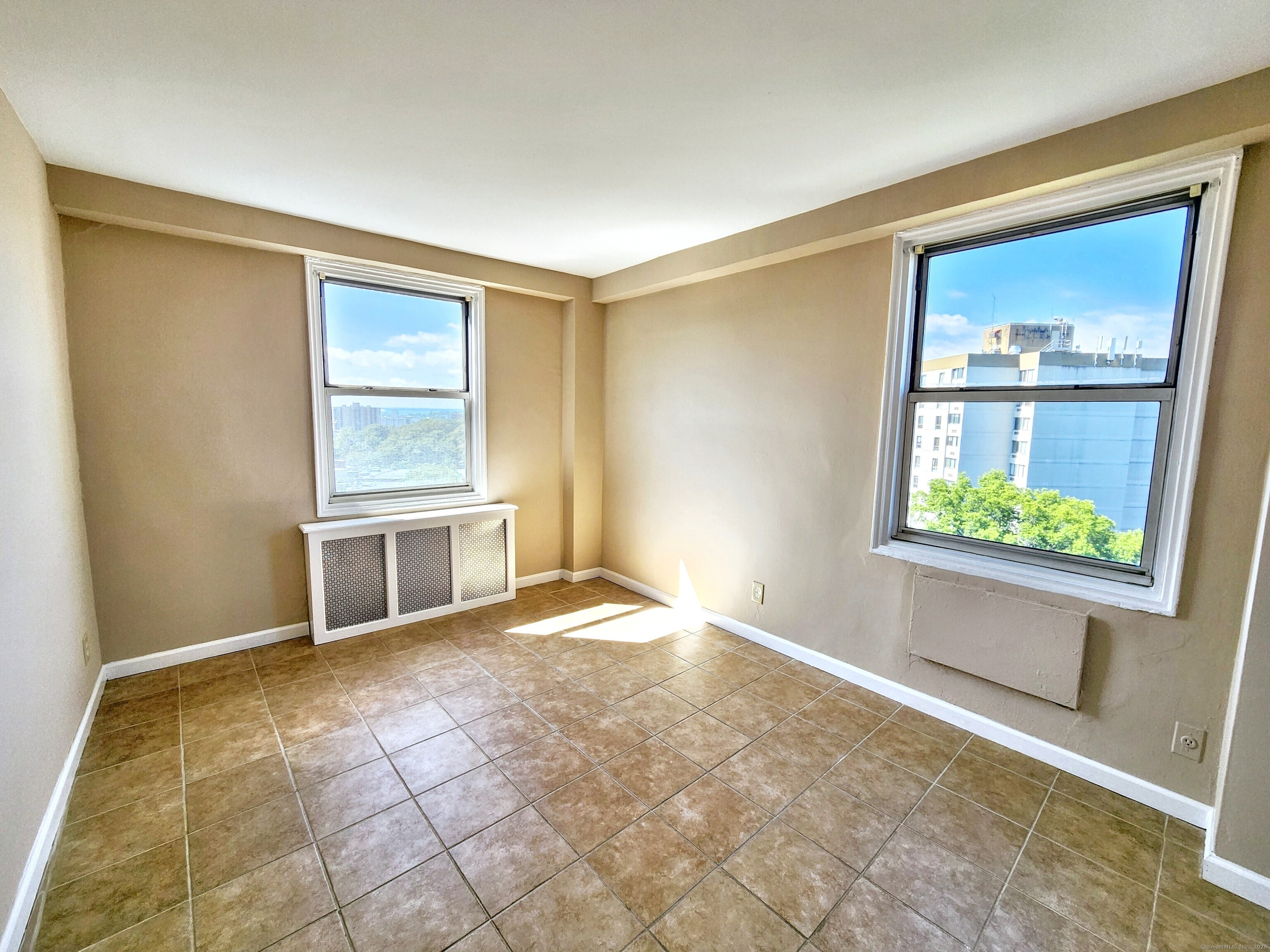 71 Strawberry Hill Avenue APT 1116