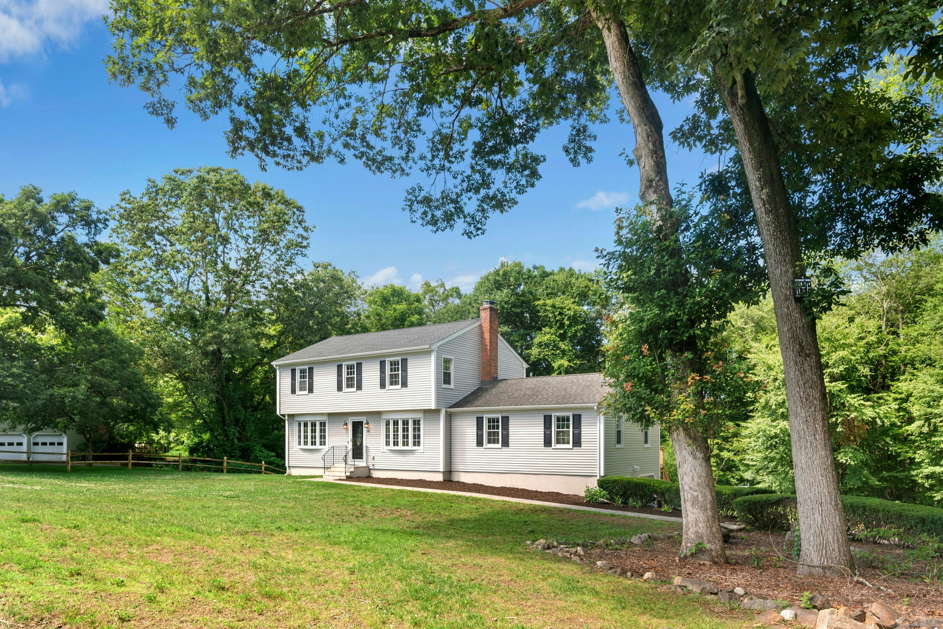 60 Oakwood Drive