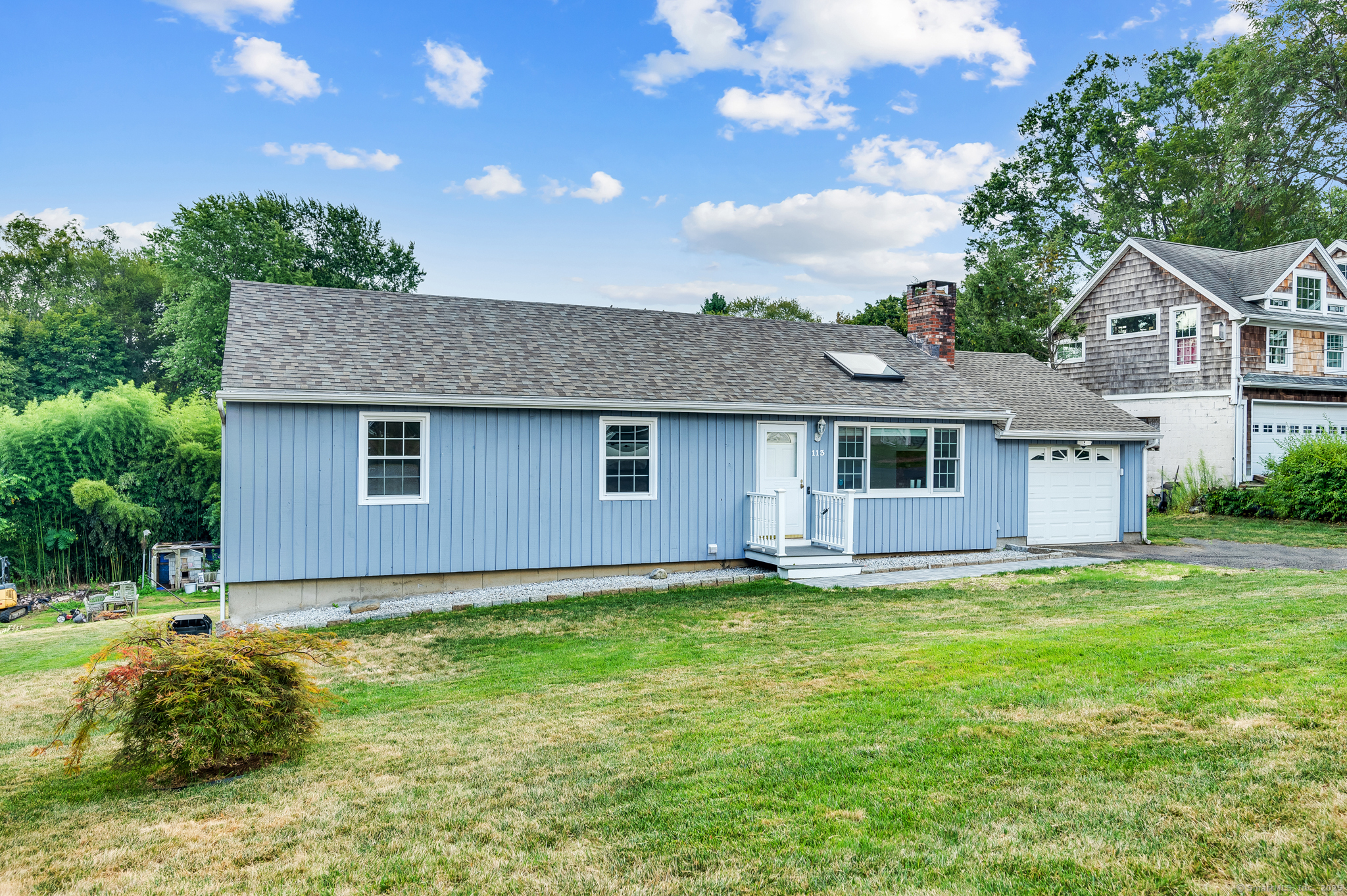 113 Pleasantview Avenue