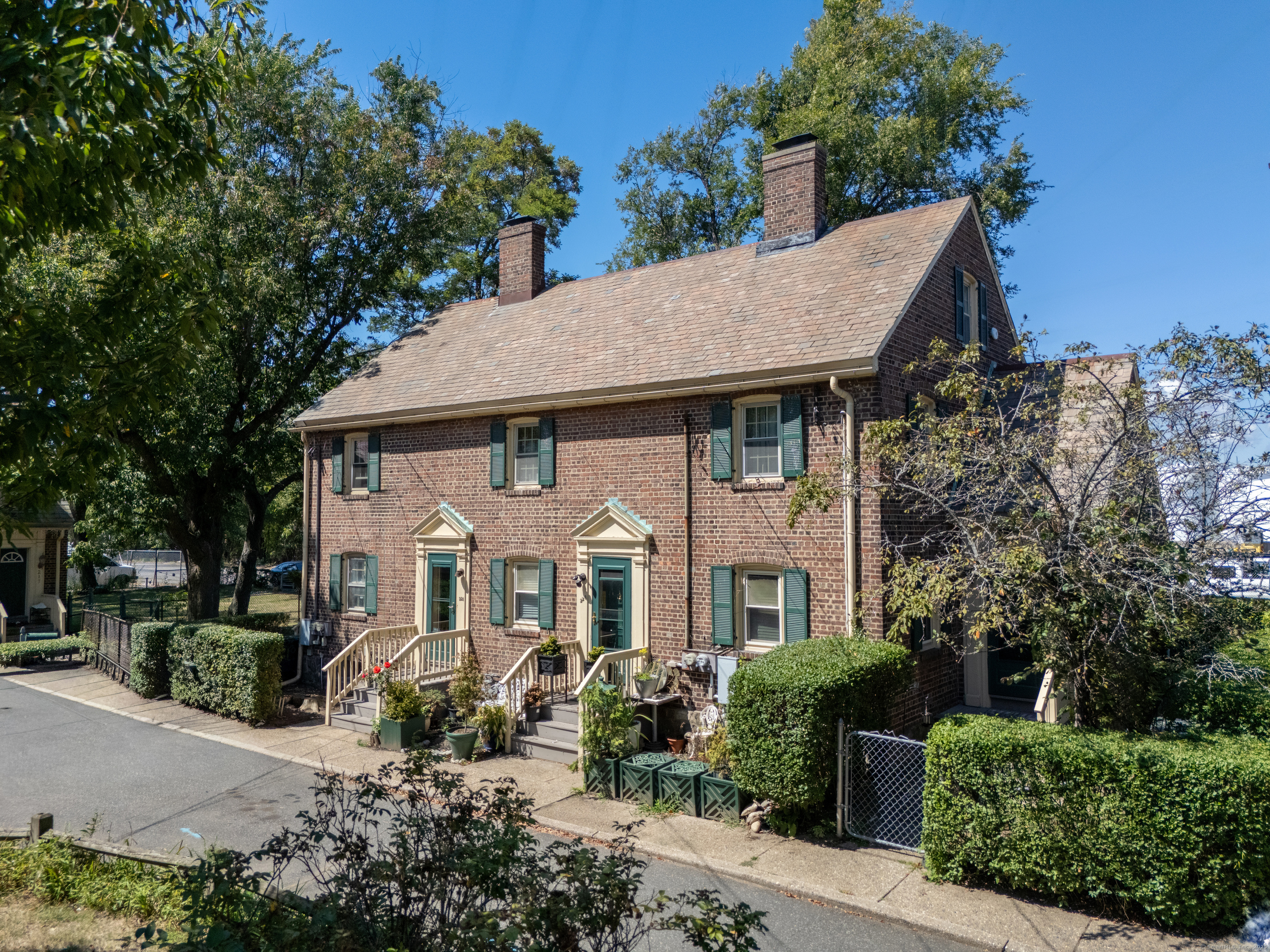 221 Alsace Street