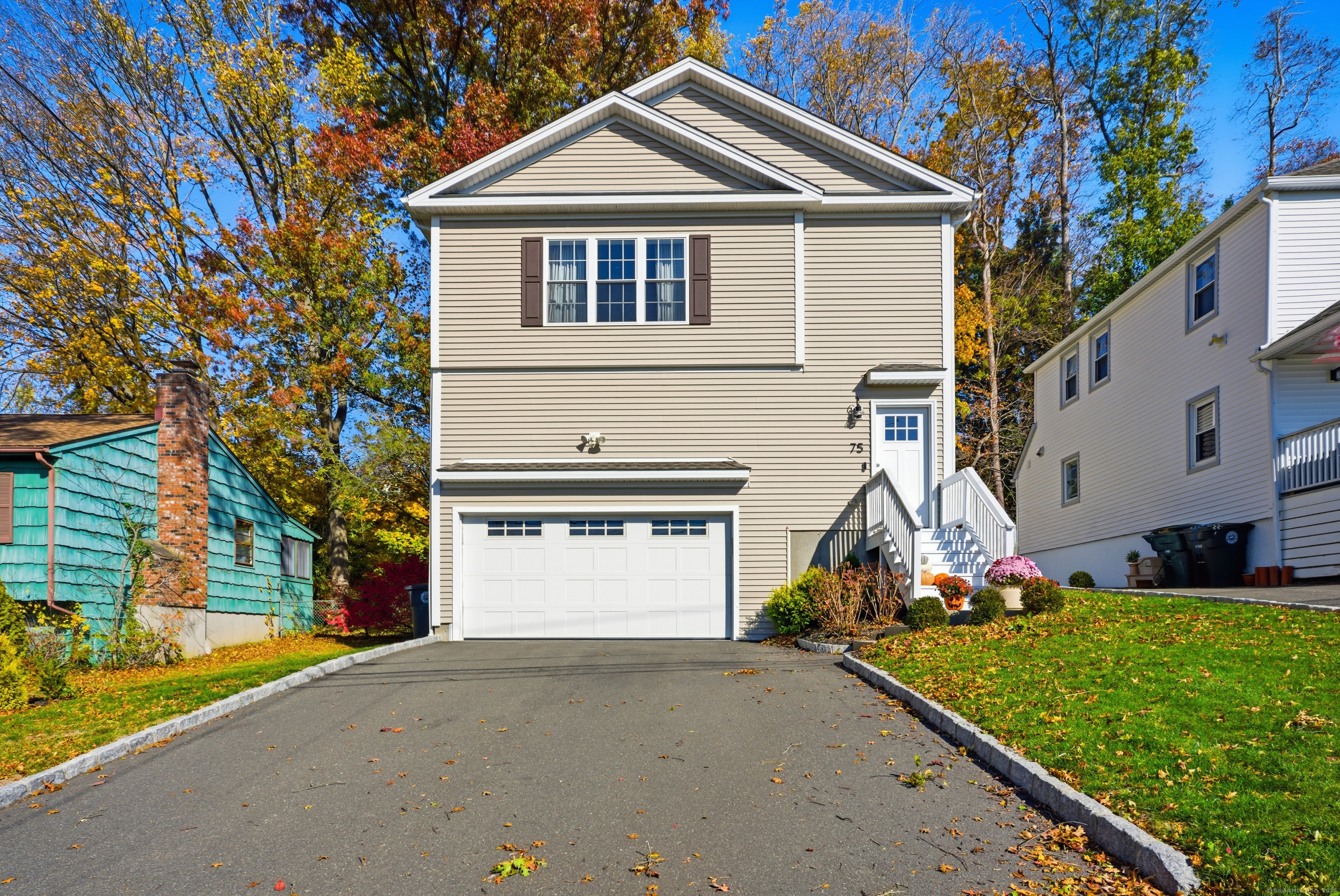 75 Long Island View Road