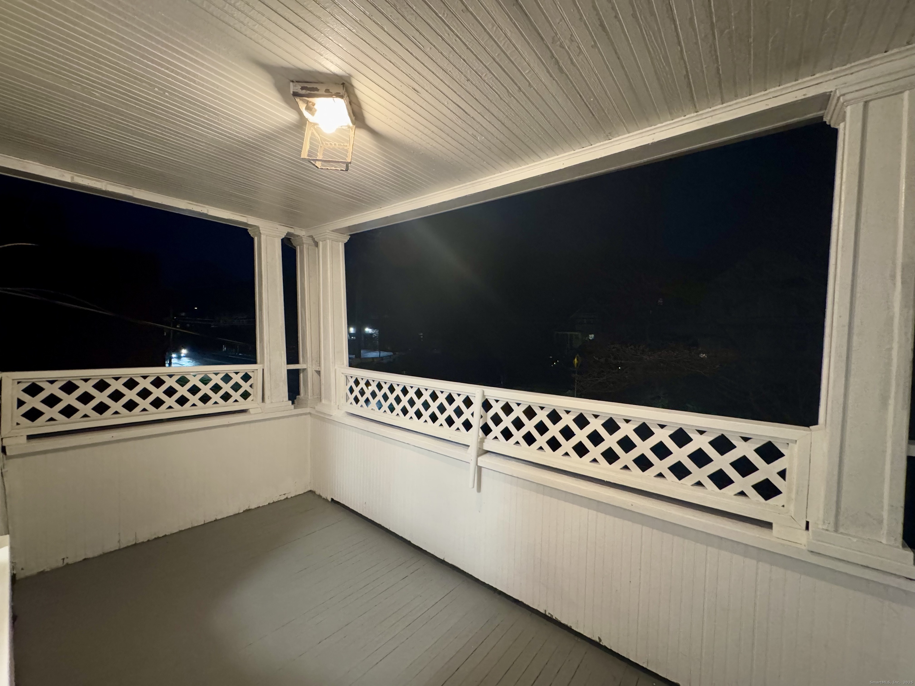 375 North Elm Street 2