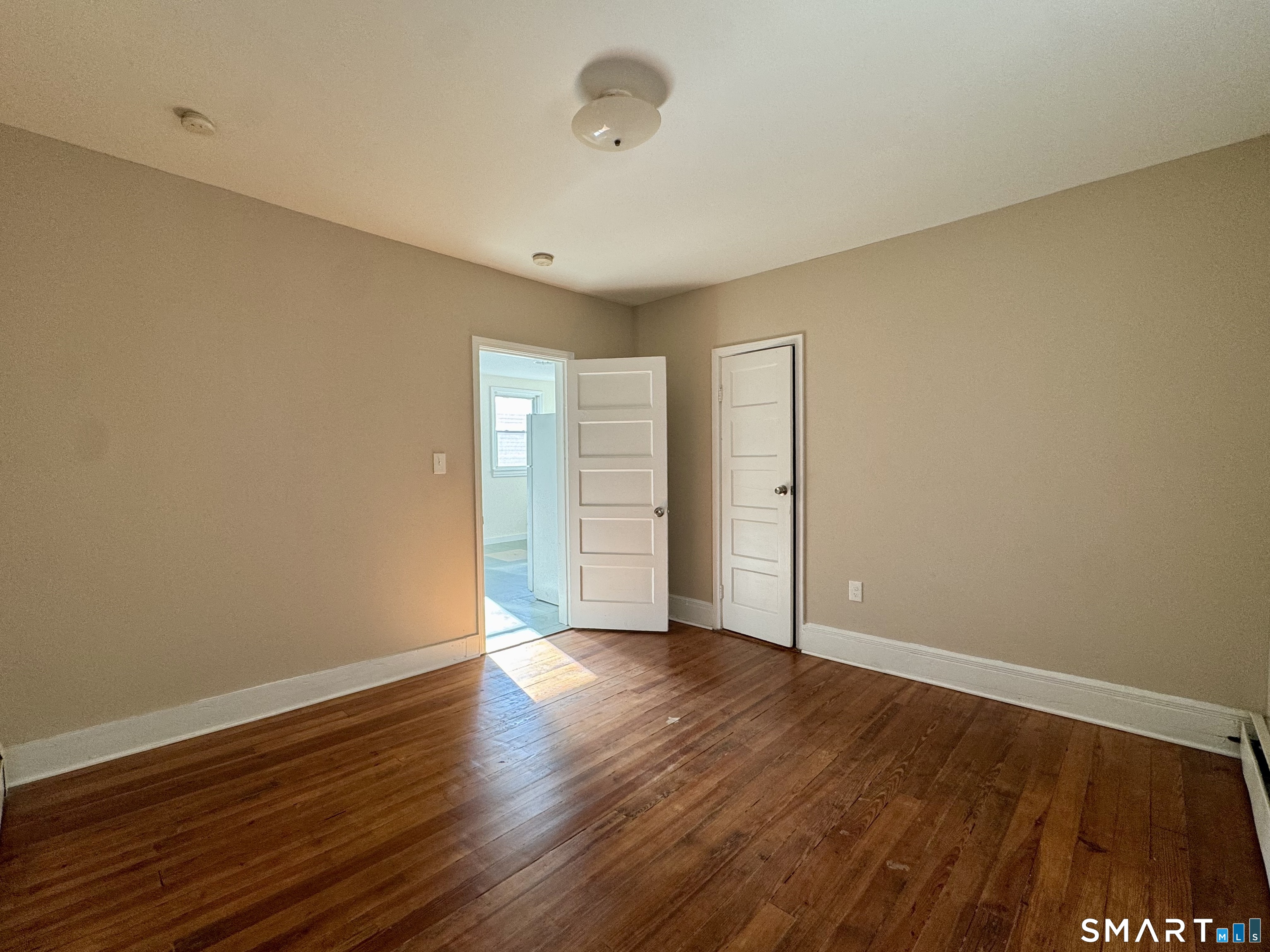 182 Sheridan Street 2