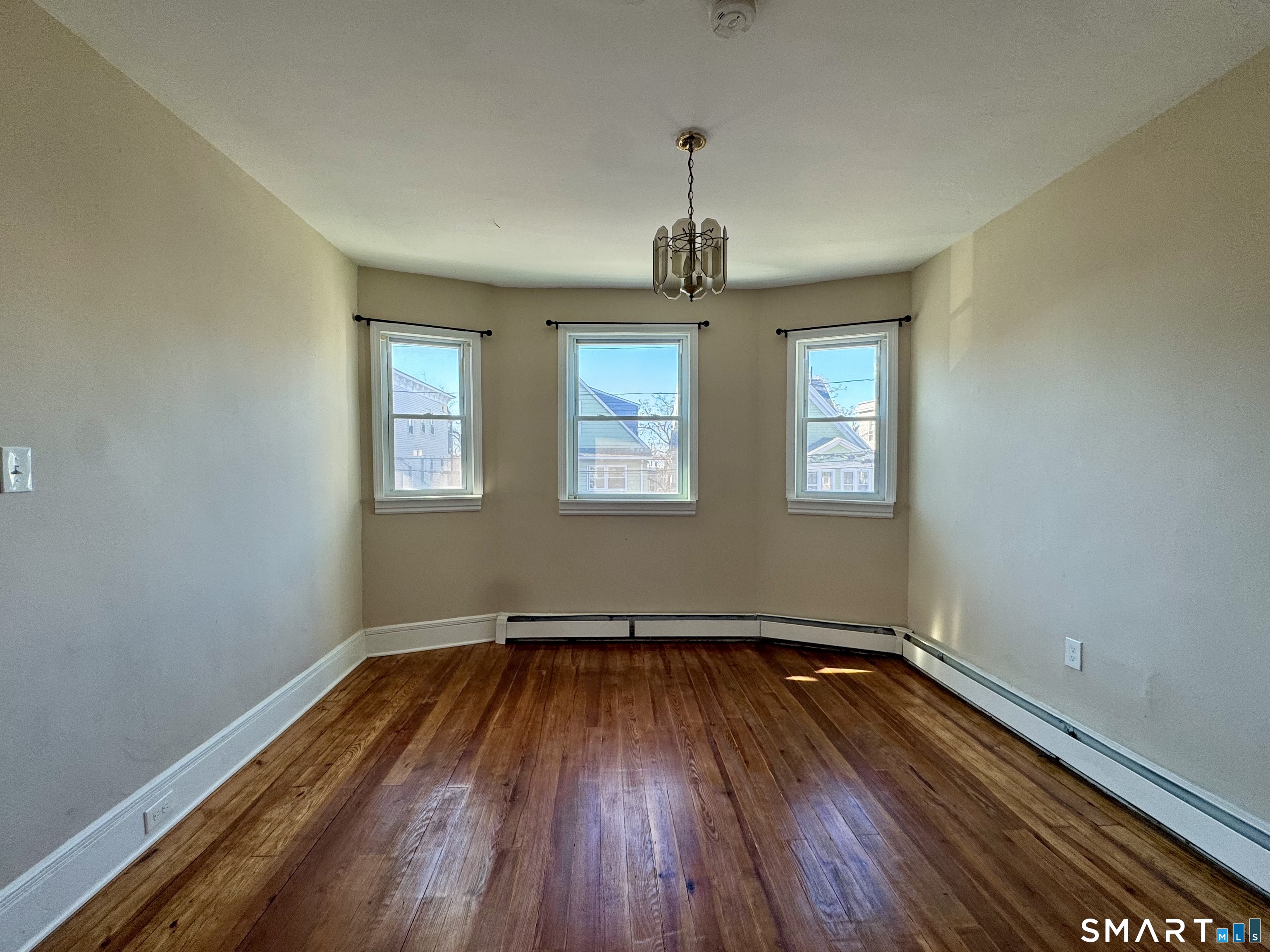 182 Sheridan Street 2