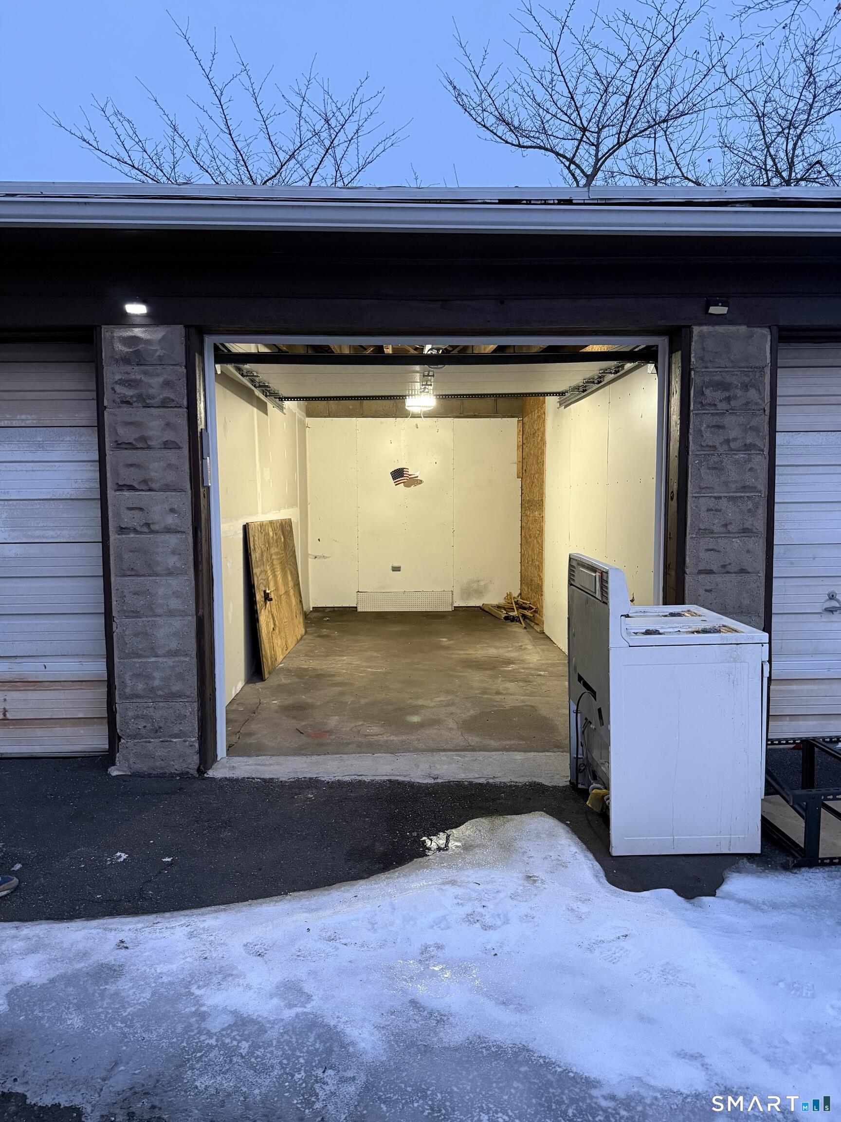 1840 Barnum Avenue B