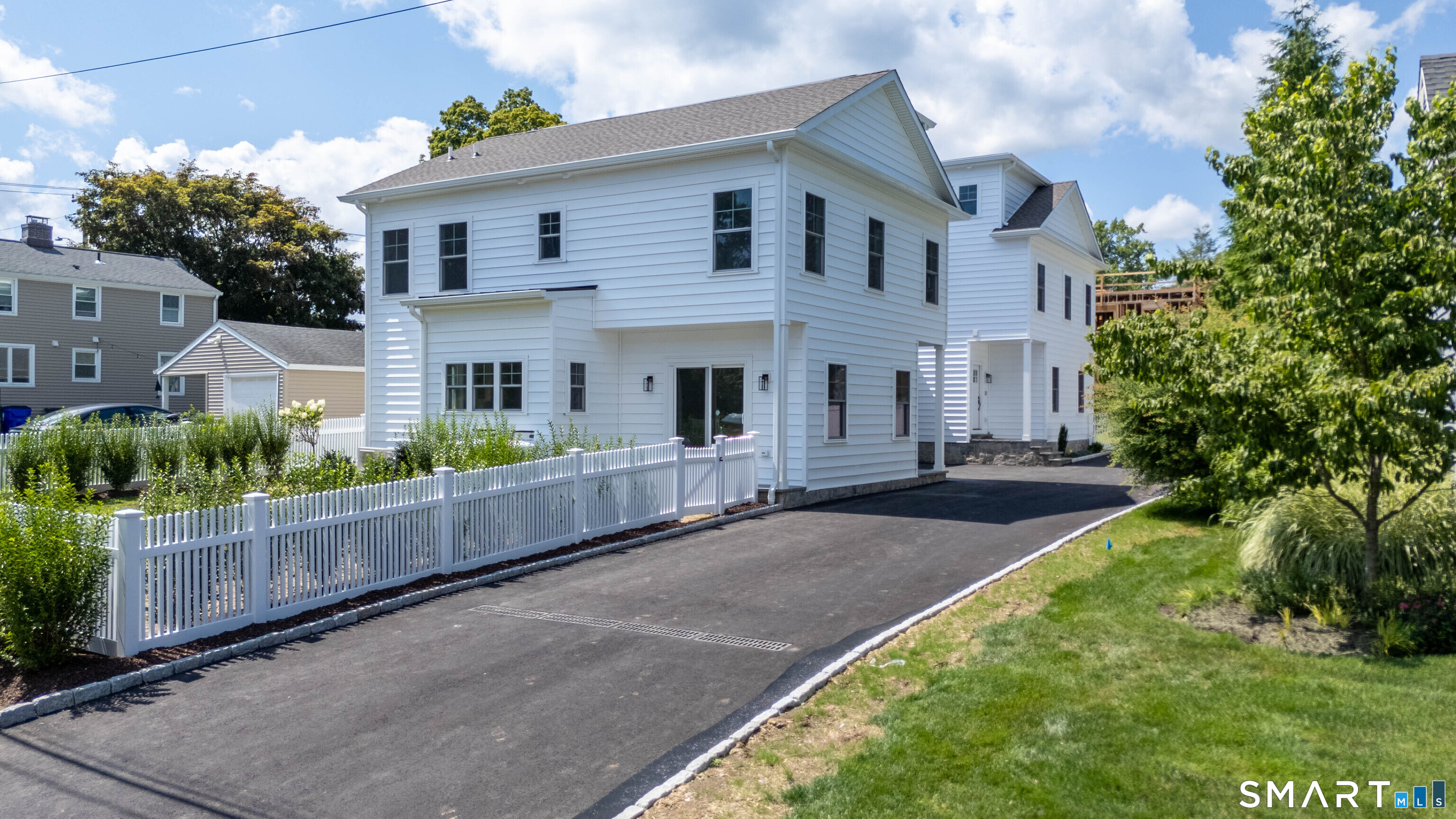 28 country Road Unit: 28 A
