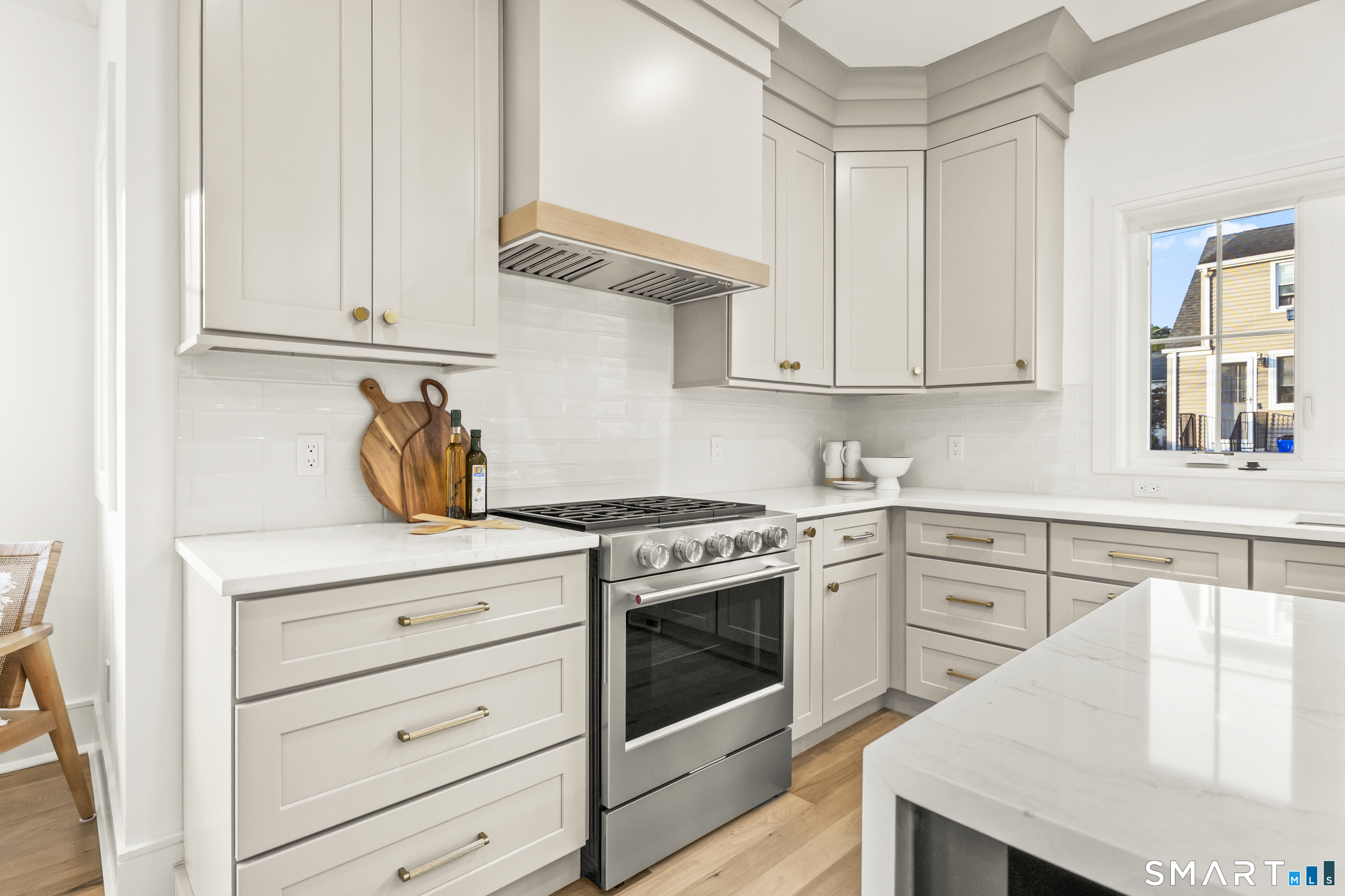 28 country Road Unit: 28 A