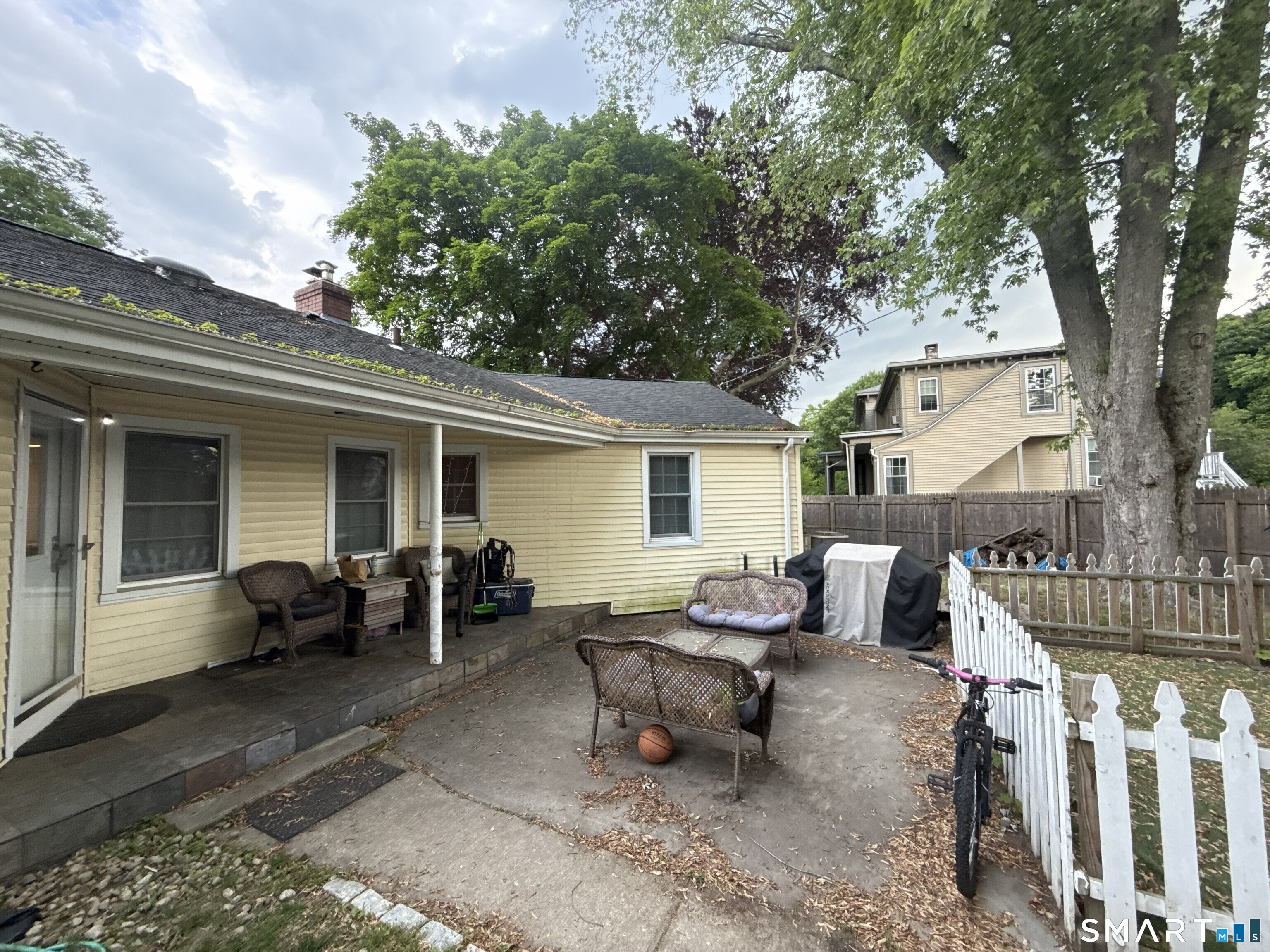 10 Rockwell Street