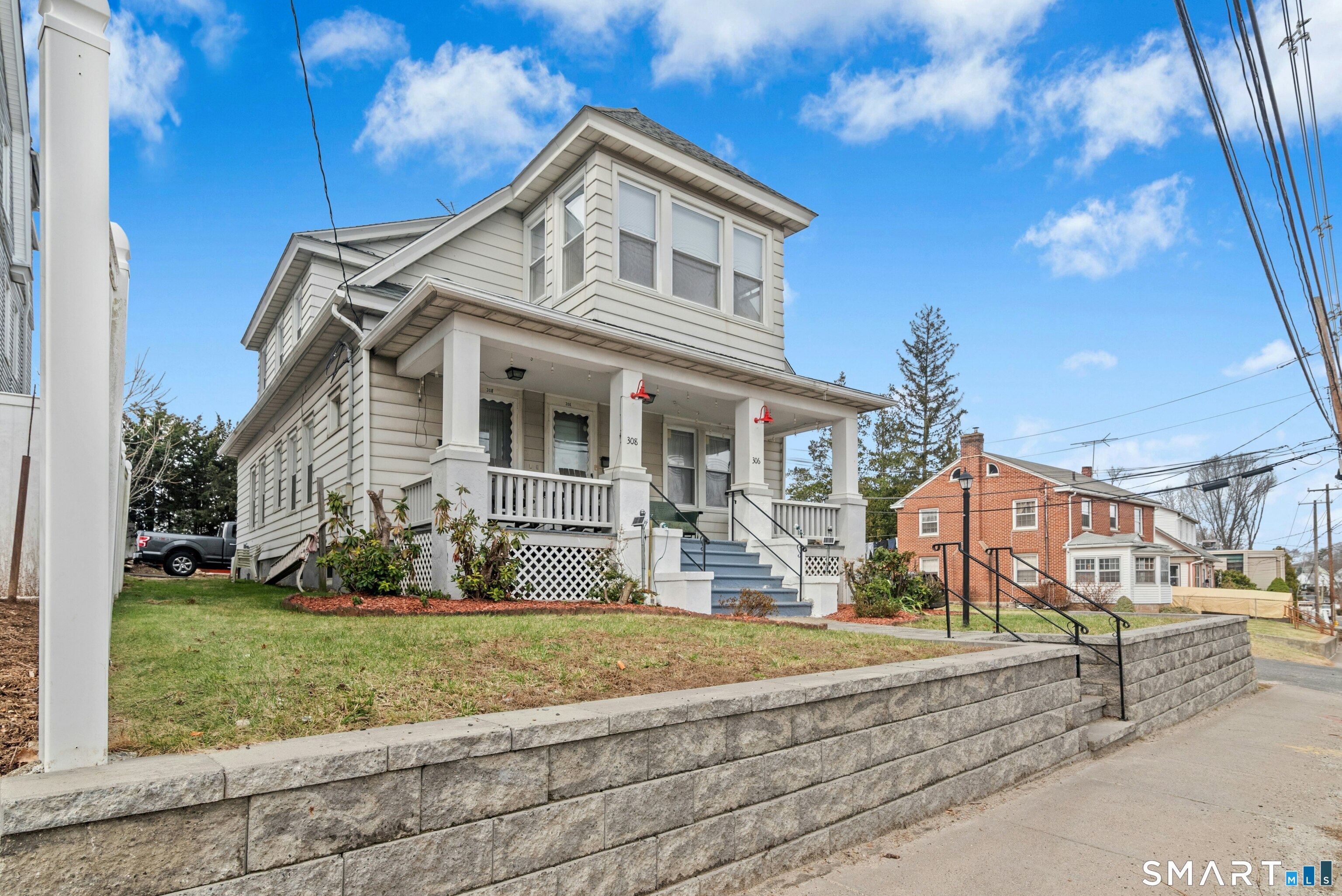 308 Highland Avenue