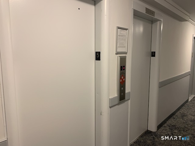 50 Glenbrook Road Unit: 5G