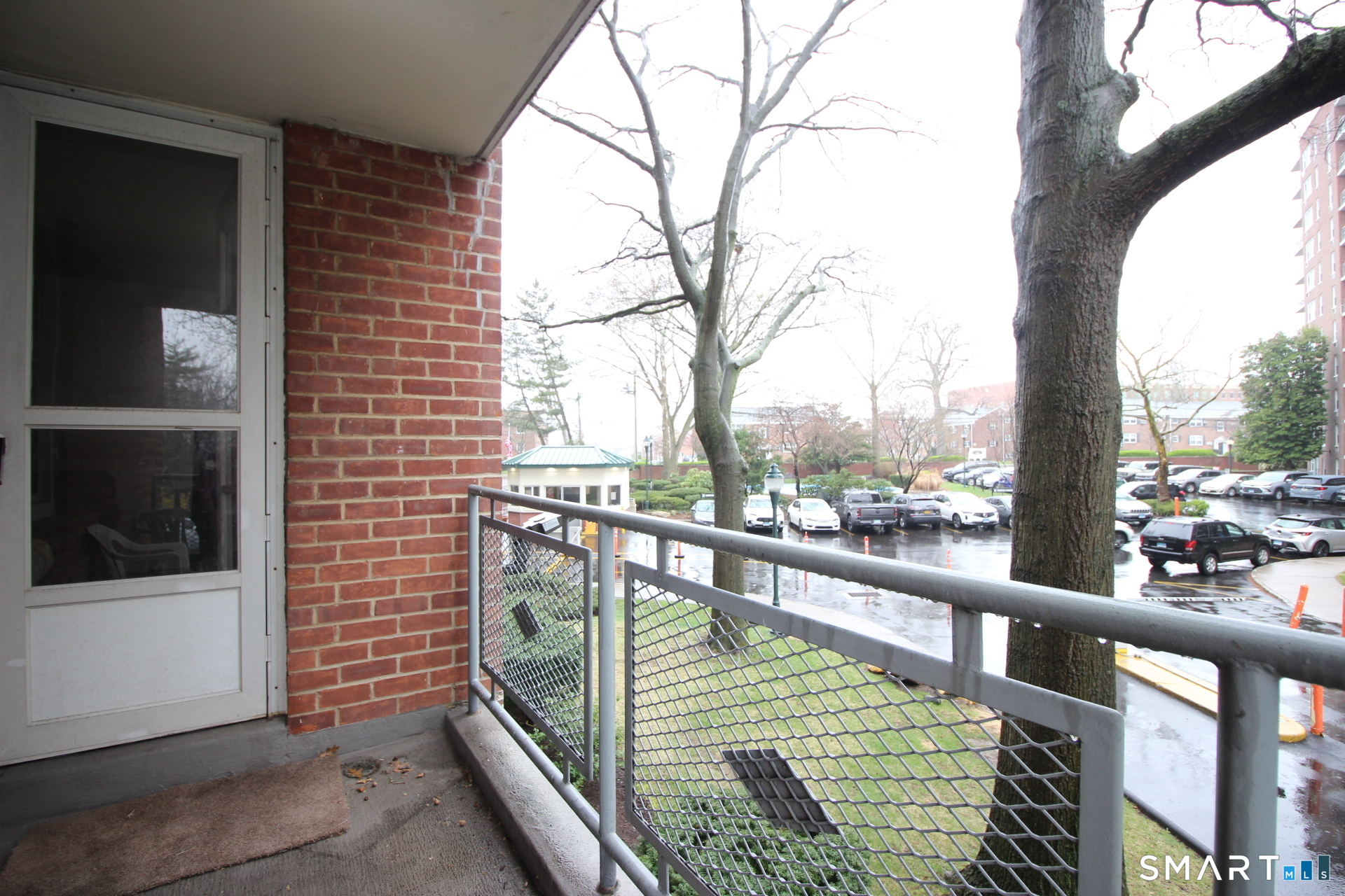 71 Strawberry Hill Avenue Unit: 221