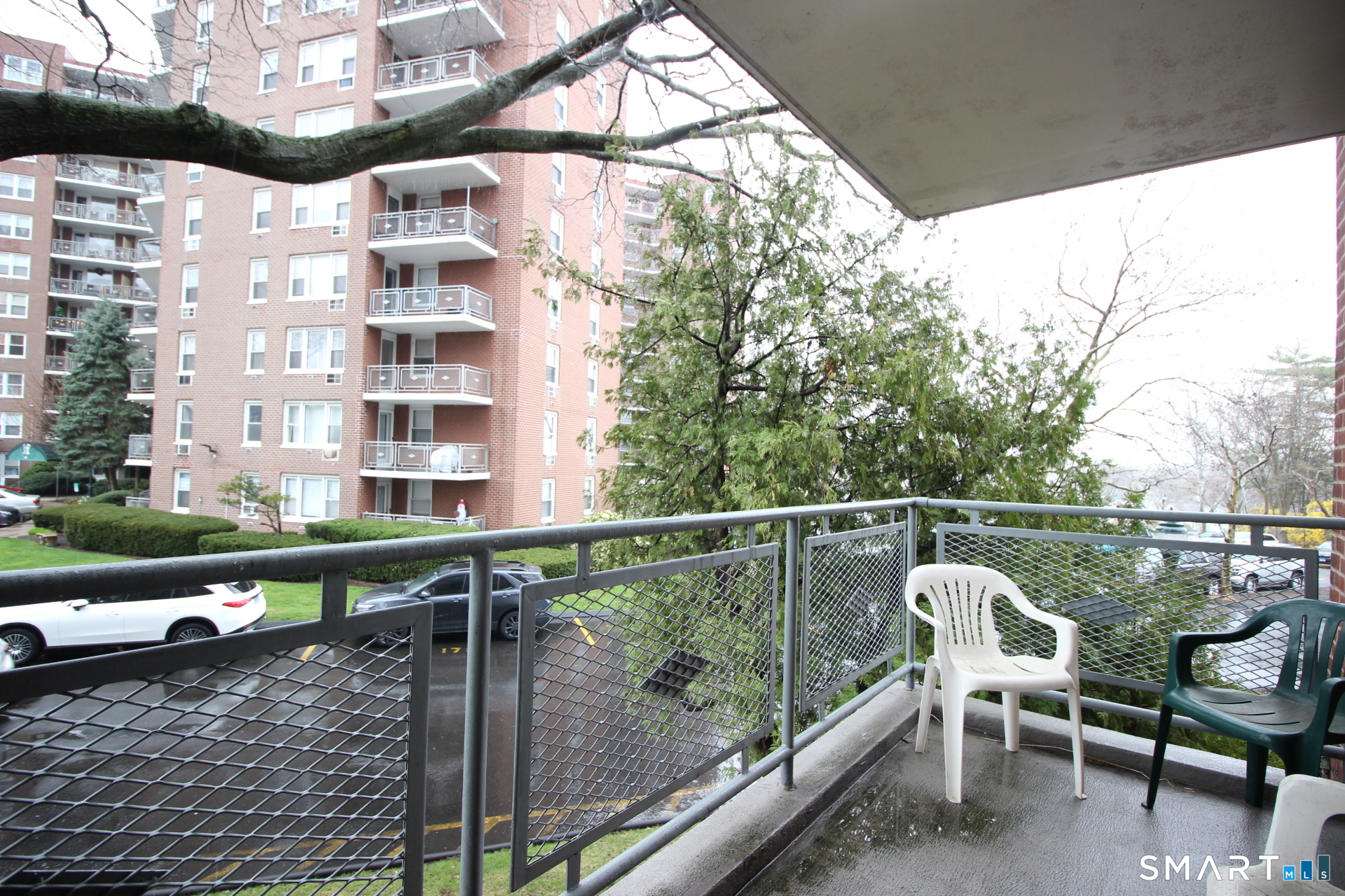 71 Strawberry Hill Avenue Unit: 221