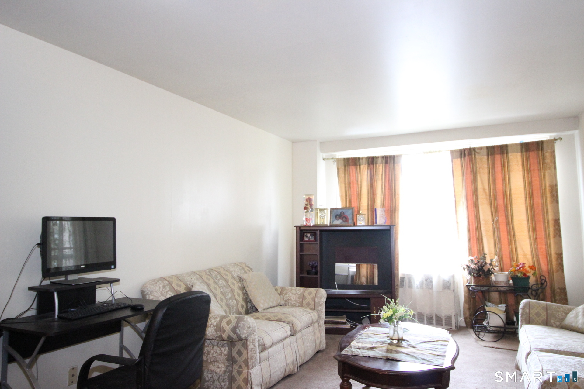 71 Strawberry Hill Avenue Unit: 221