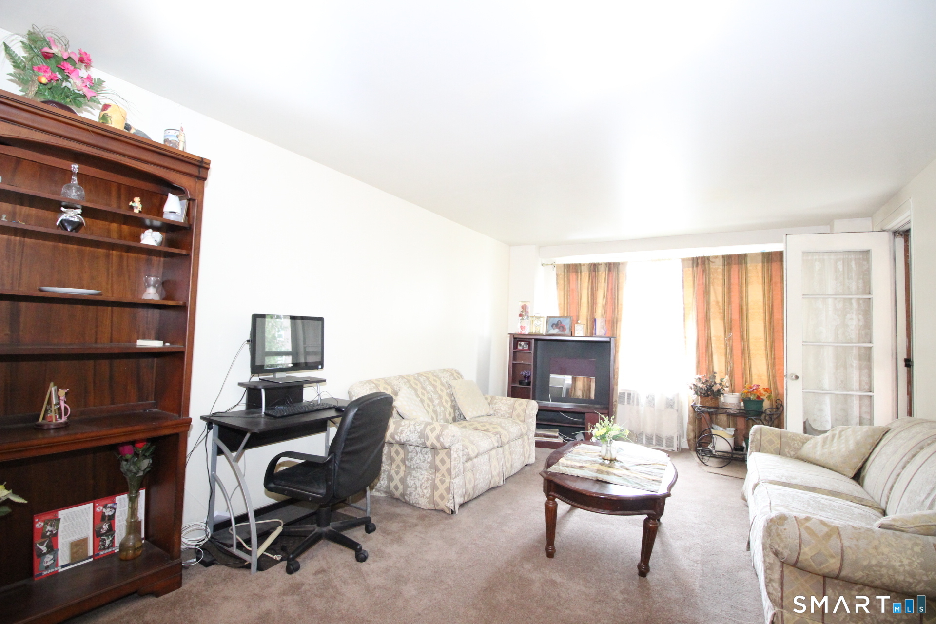 71 Strawberry Hill Avenue Unit: 221