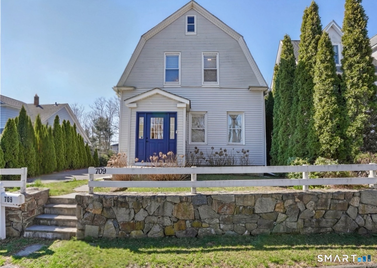 709 Tunxis Hill Road