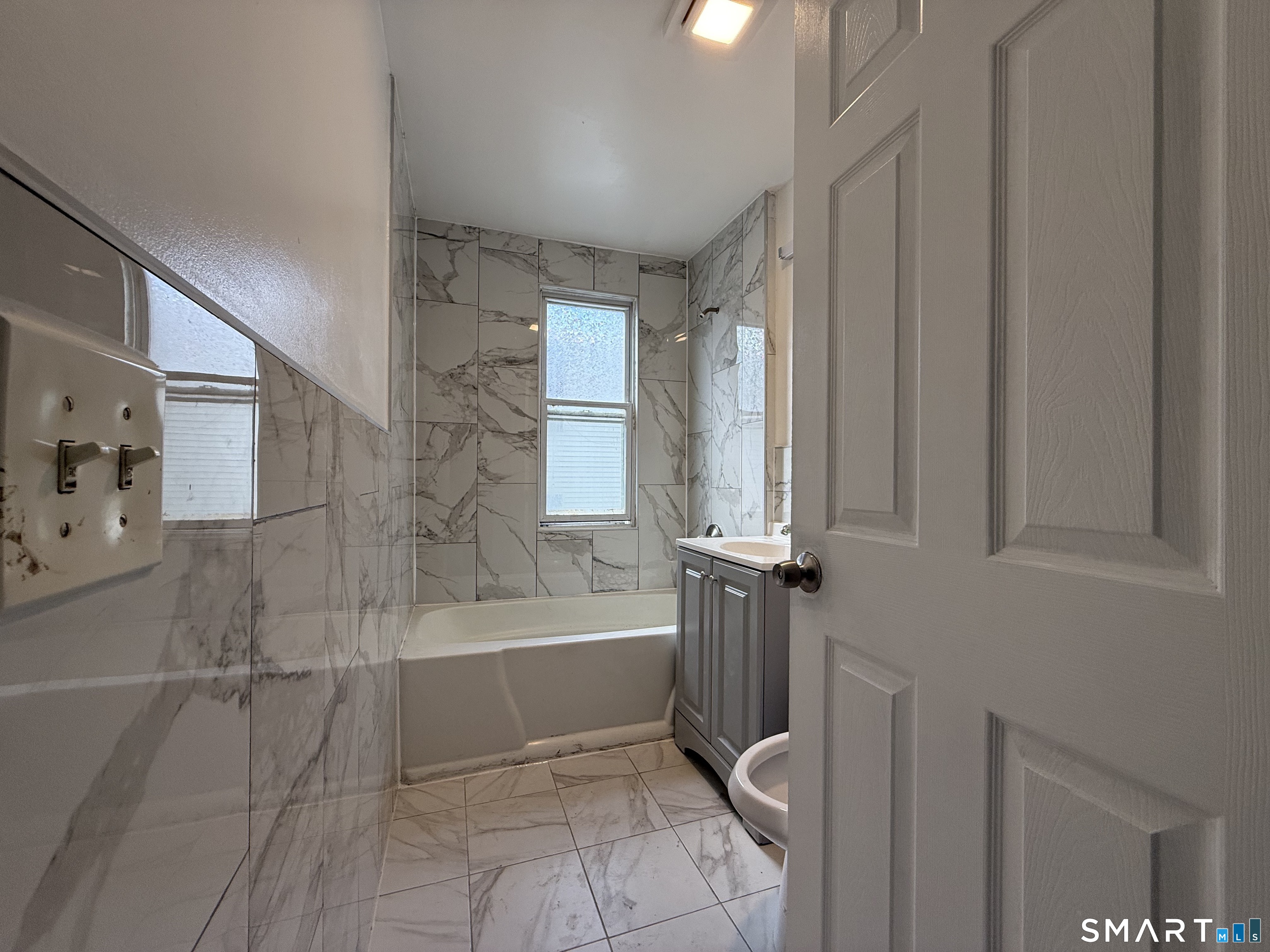 29 Madison Street 2