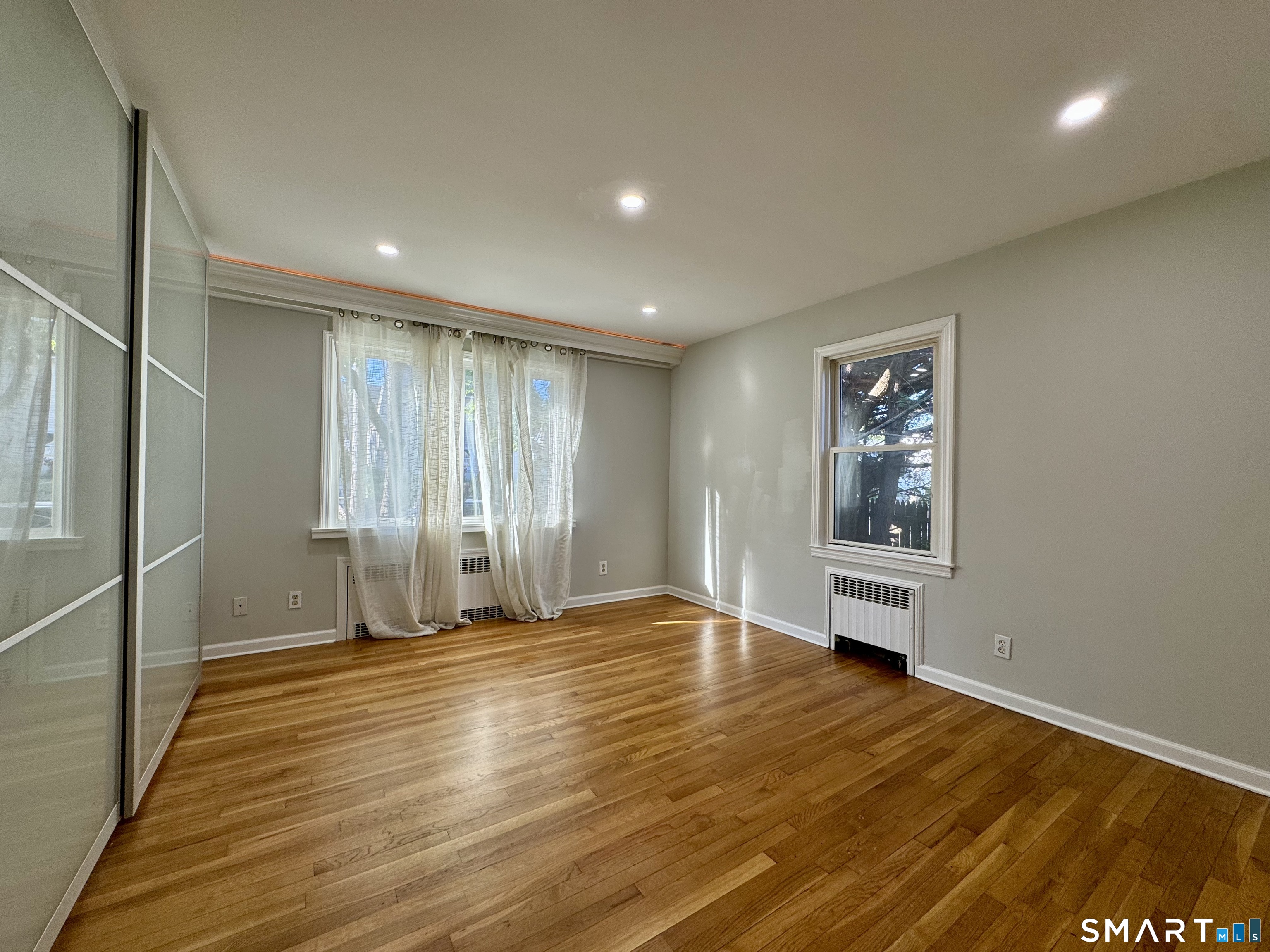 415 Savoy Street