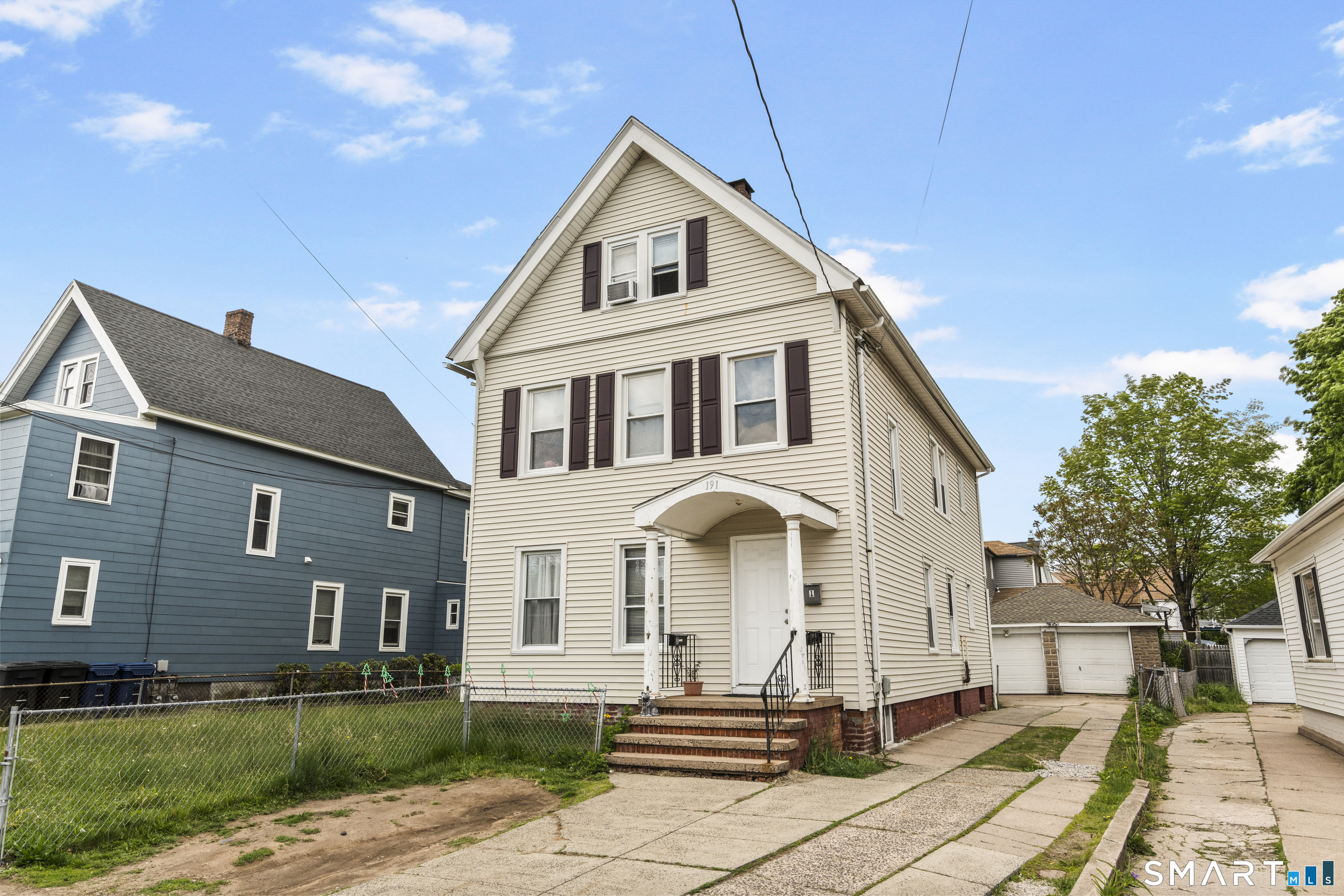 191 Richards Street